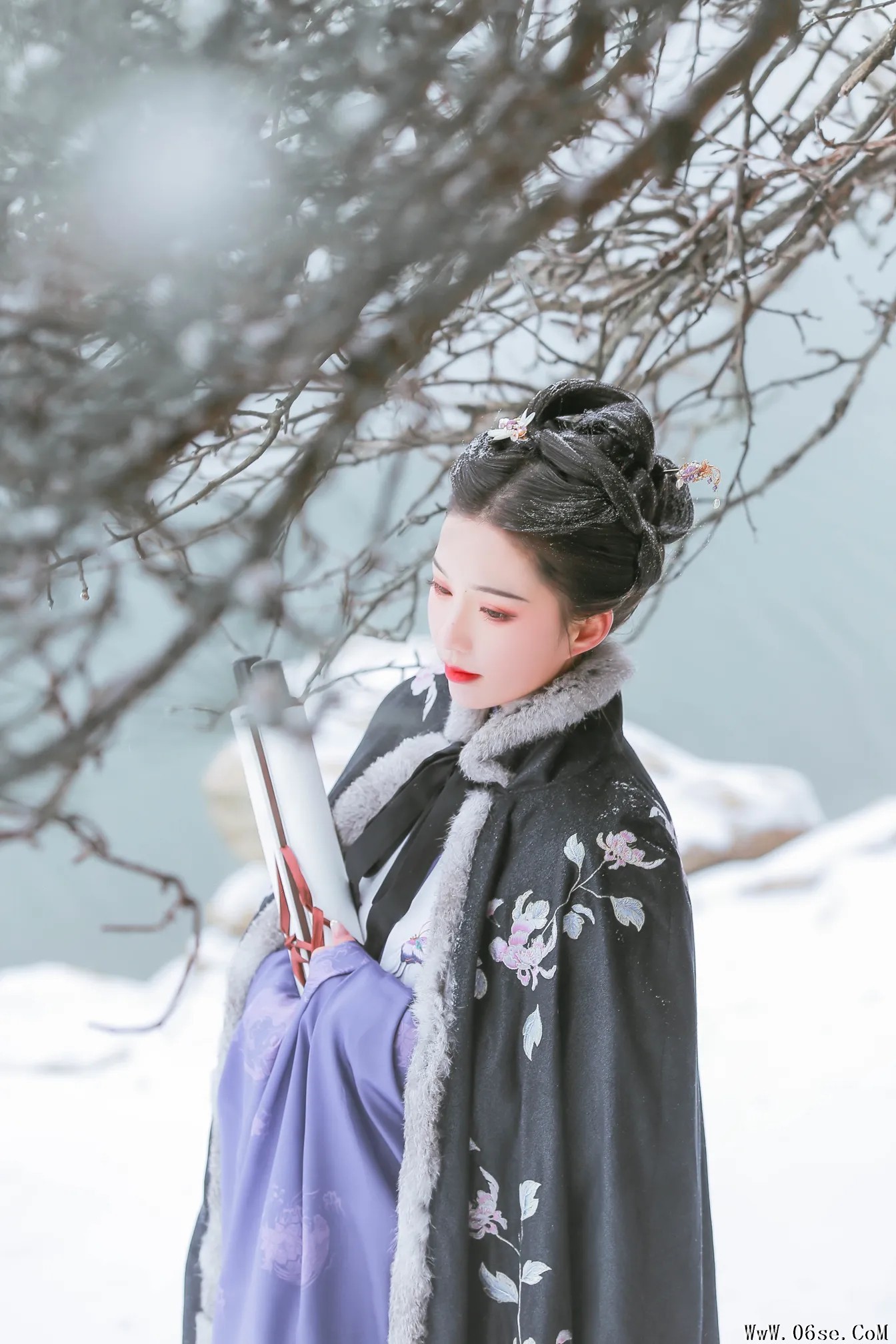图片[8]-[艺图语]2022.12.03 Vol.2591 – 云水隔梦 [21P]-六色网