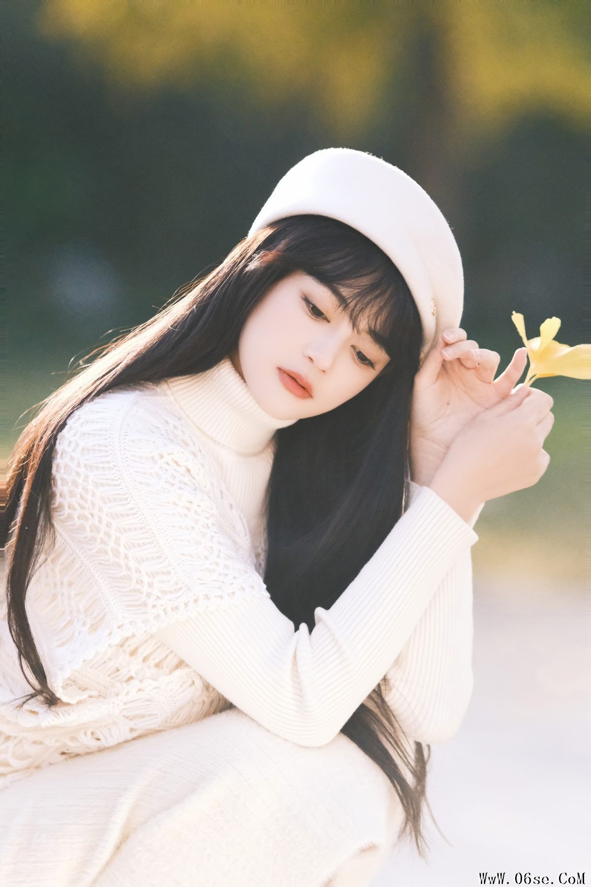 图片[21]-YiTuYu艺图语 Vol.6007 Fu Si Wei Er[28P]-六色网