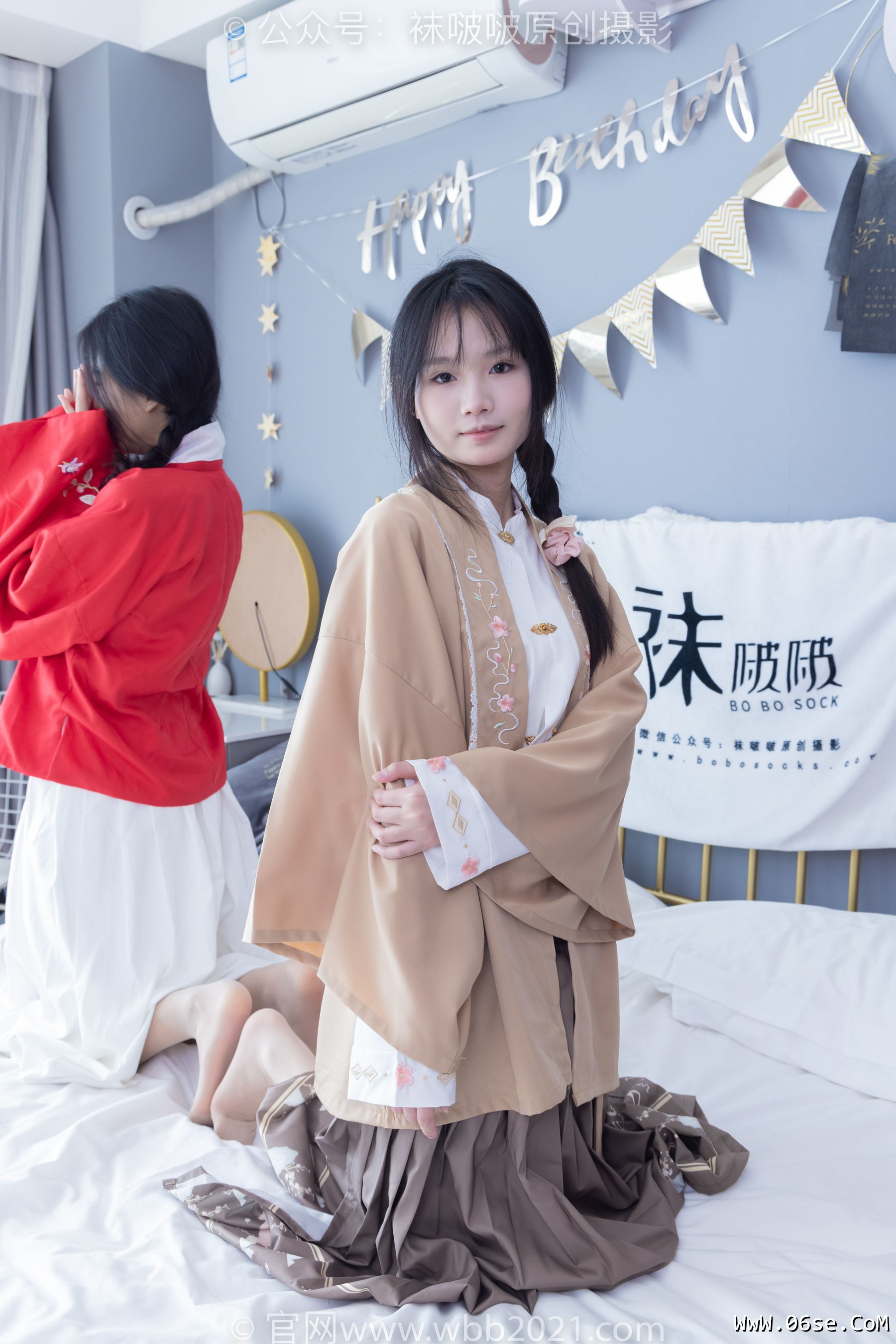 图片[41]-BoBoSocks袜啵啵 No.400 奶油&甜甜圈 -两双高跟鞋、白棉袜、肉丝[158P]-六色网