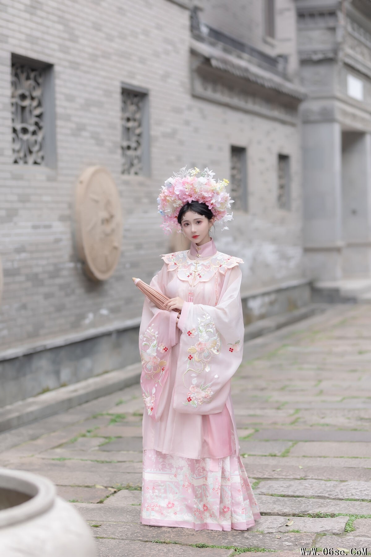 图片[16]-YiTuYu艺图语 Vol.7231 Qi Luo Sheng De Xiao Su Su[24P]-六色网