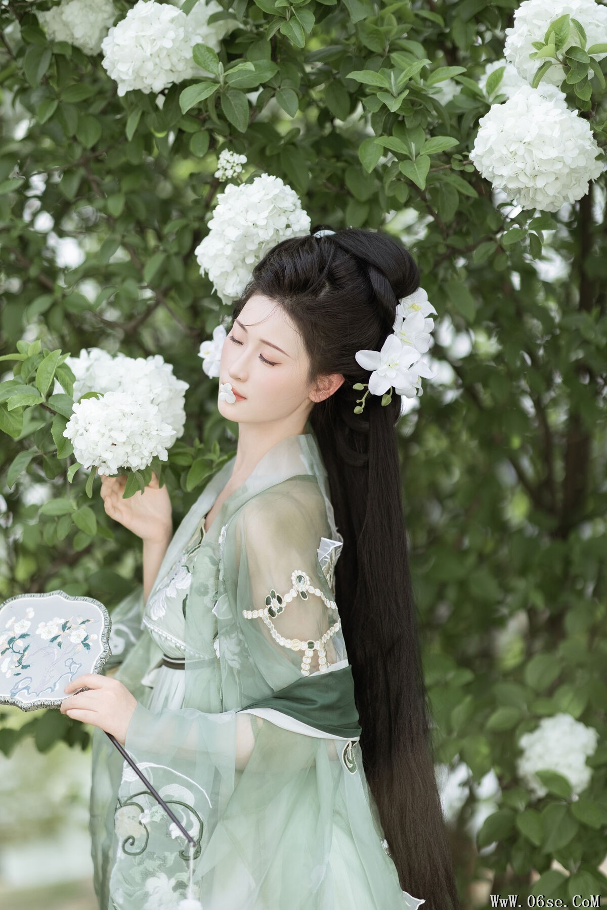 图片[4]-YiTuYu艺图语 Vol.7173 Jiang Yue Yue Yue[36P]-六色网