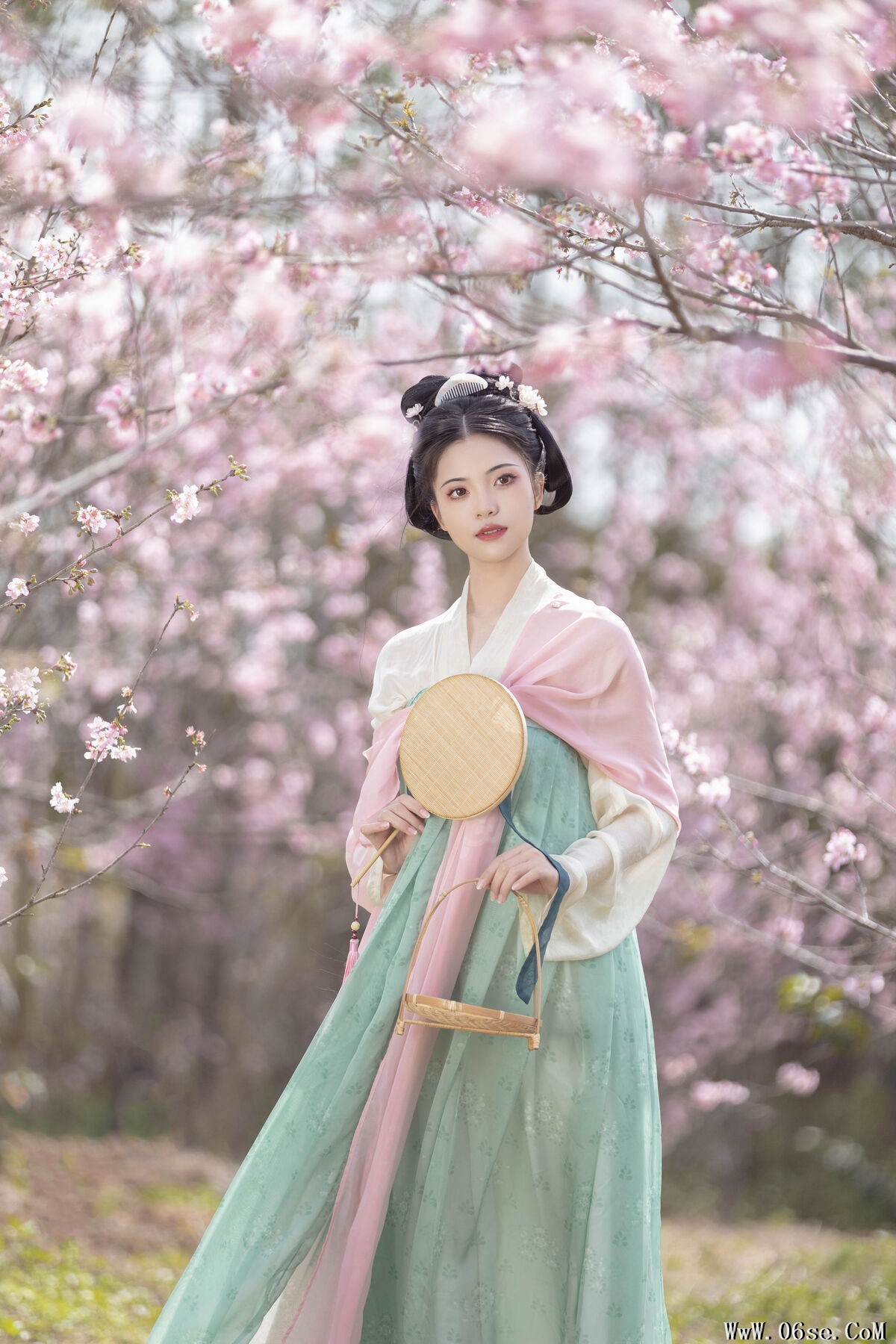 图片[13]-YiTuYu艺图语 Vol.6866 Er Yue Xue Xue[22P]-六色网