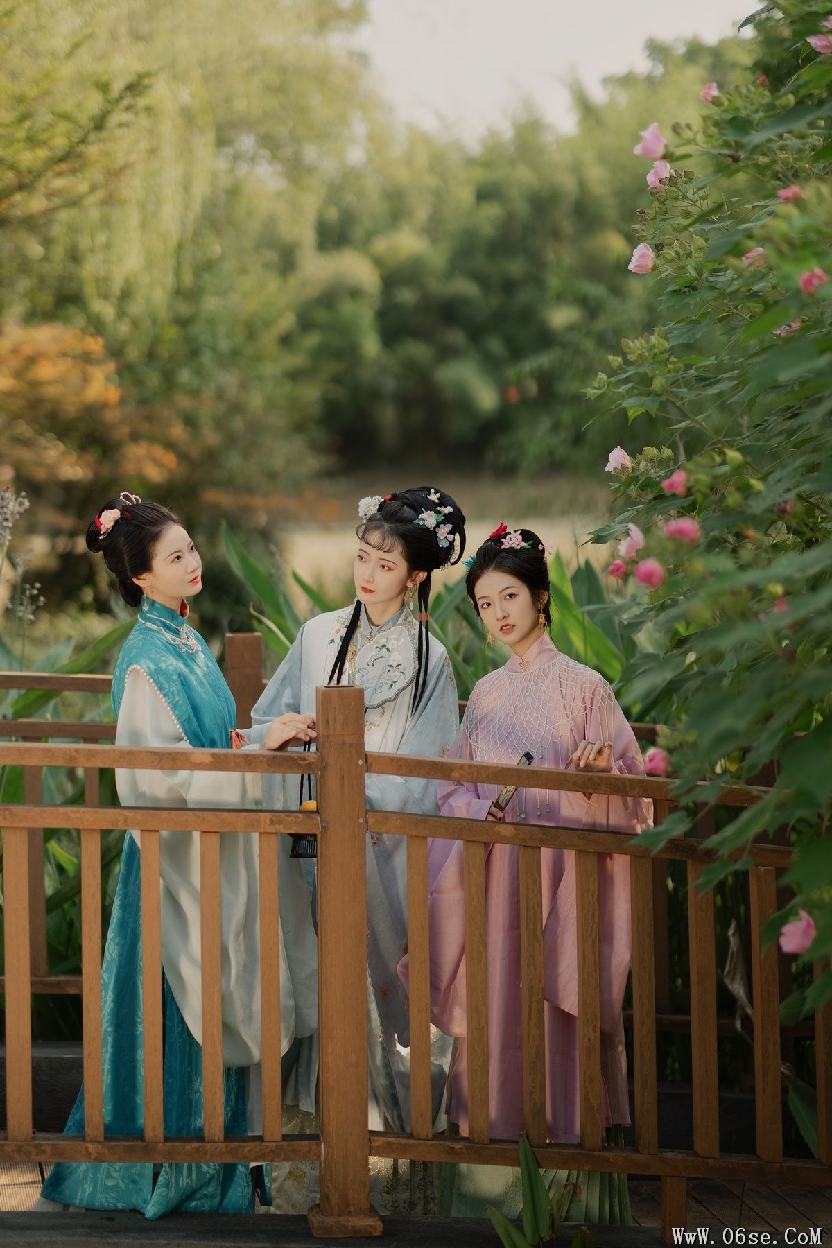 图片[24]-YiTuYu艺图语 Vol.5825 Fu Xiao[31P]-六色网