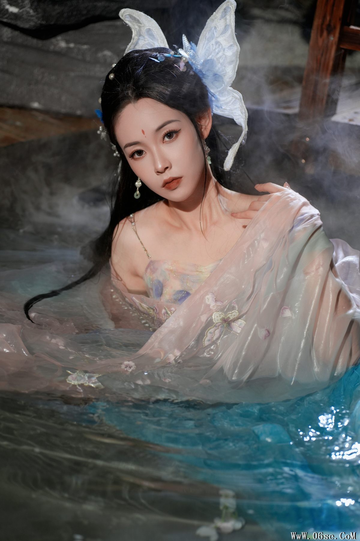 图片[28]-YiTuYu艺图语 Vol.4768 Vi Ge Vivian[48P]-六色网