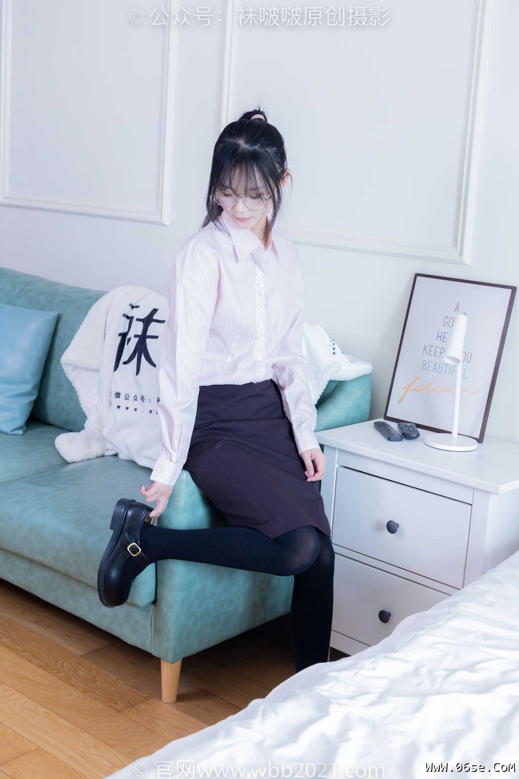 图片[52]-BoBoSocks袜啵啵 No.362 甜甜圈 -两双皮鞋、厚肉丝、厚黑丝、ol制服[230P]-六色网