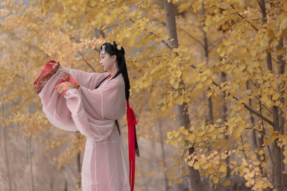 图片[11]-YiTuYu艺图语 Vol.5988 Qi Luo Sheng De Xiao Su Su[28P]-六色网