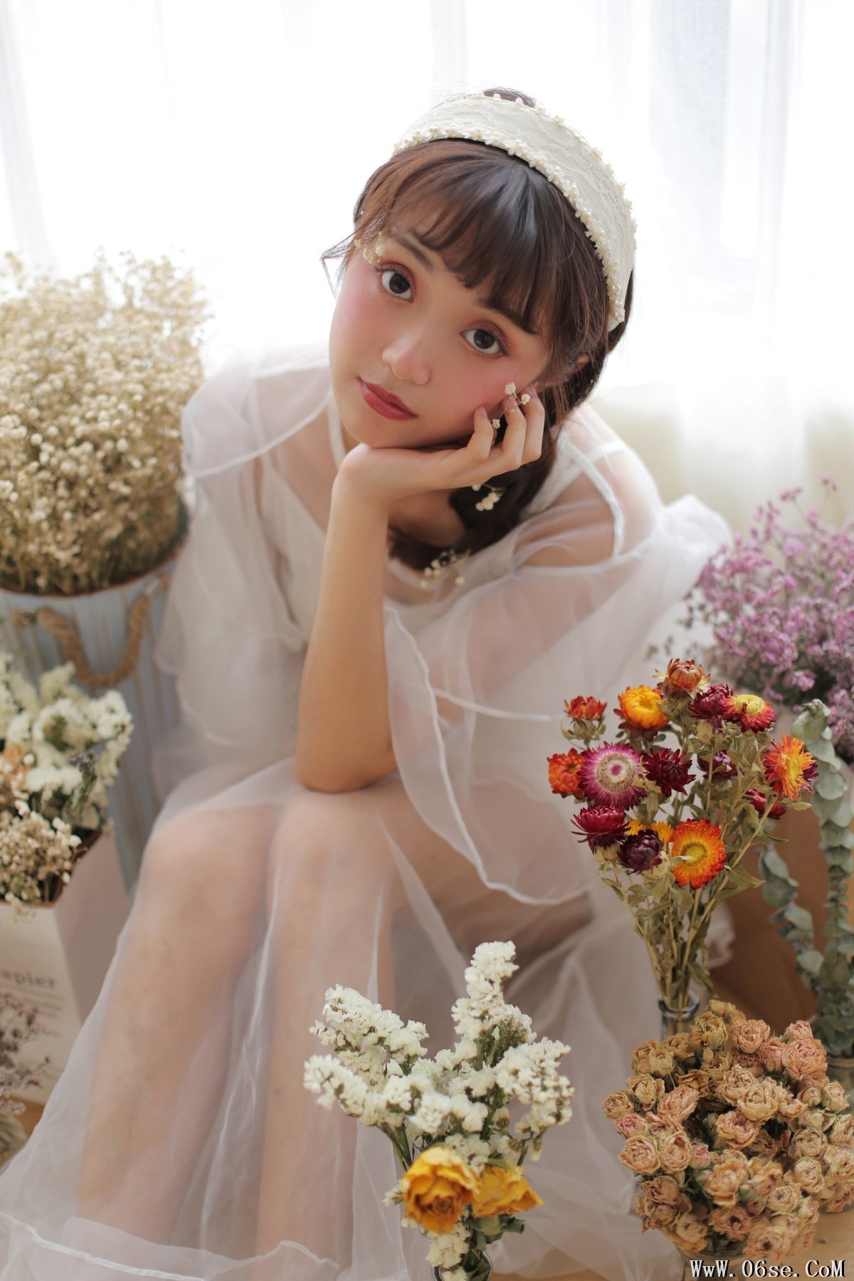 图片[22]-YiTuYu艺图语 Vol.5725 Yi Tiao Yu Wei[24P]-六色网