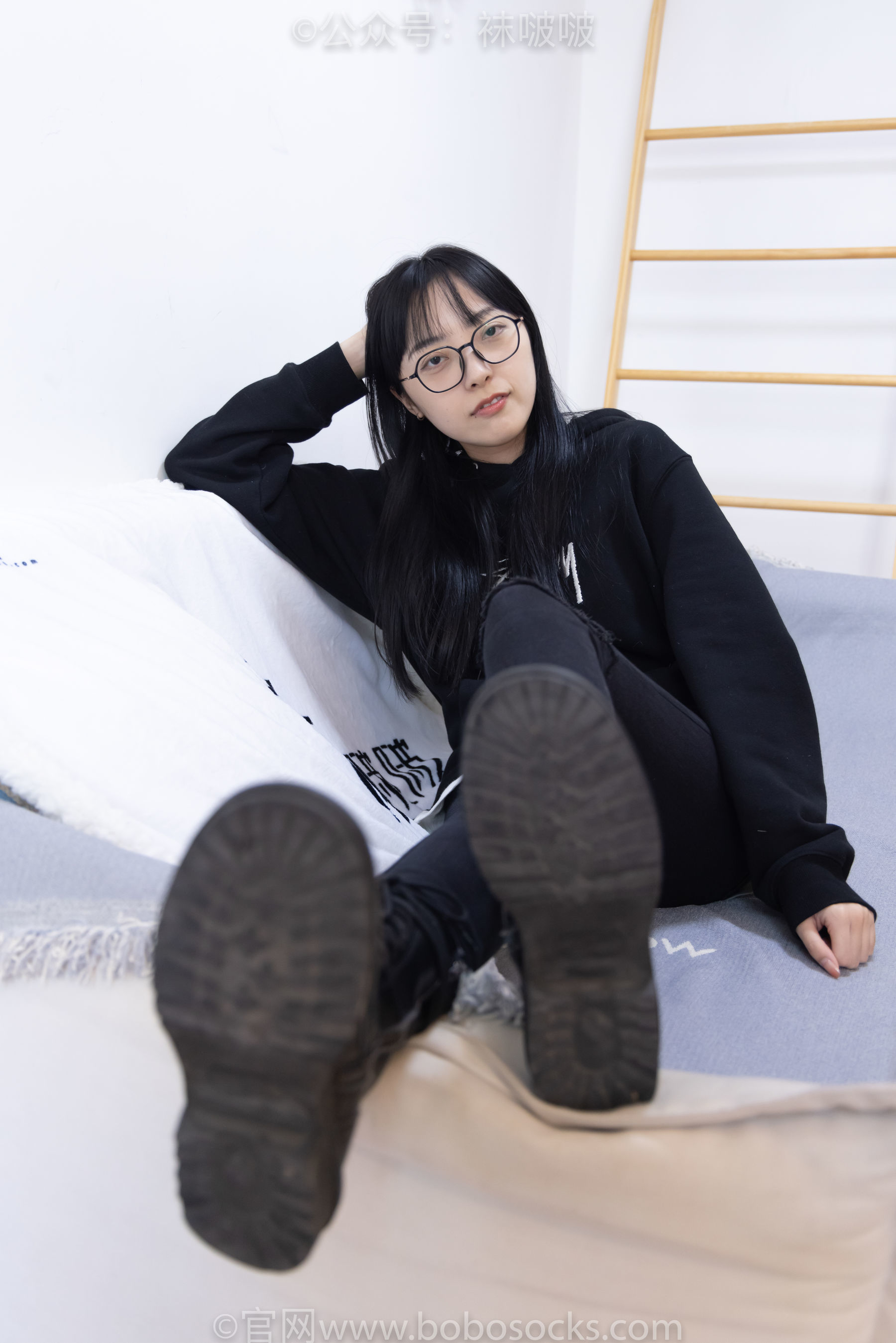 图片[15]-BoBoSocks袜啵啵 No.061 稚予-短靴、白棉袜、裸足[145P]-六色网