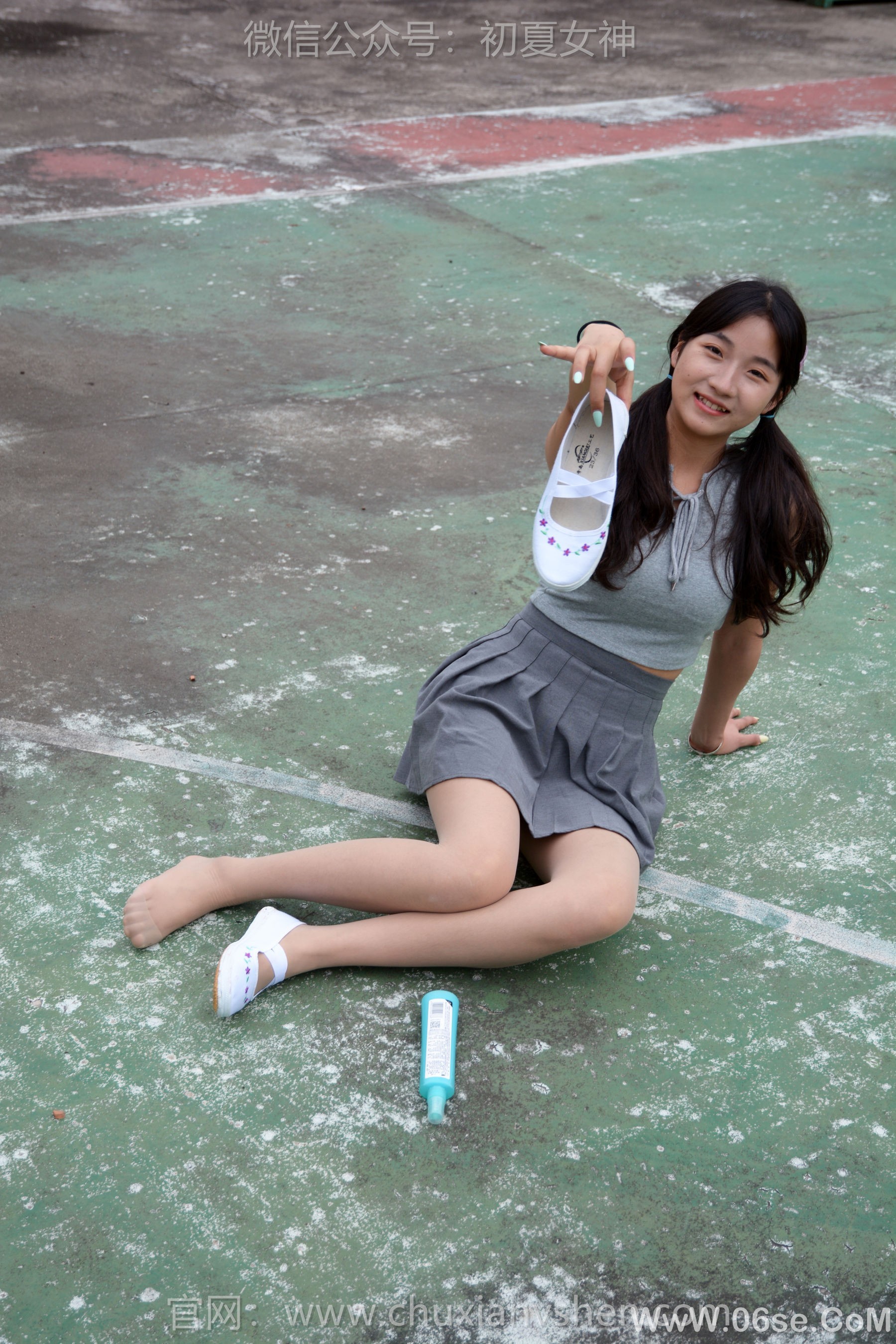 图片[90]-初夏女神 No.250 点点 秋天问候[150P]-六色网