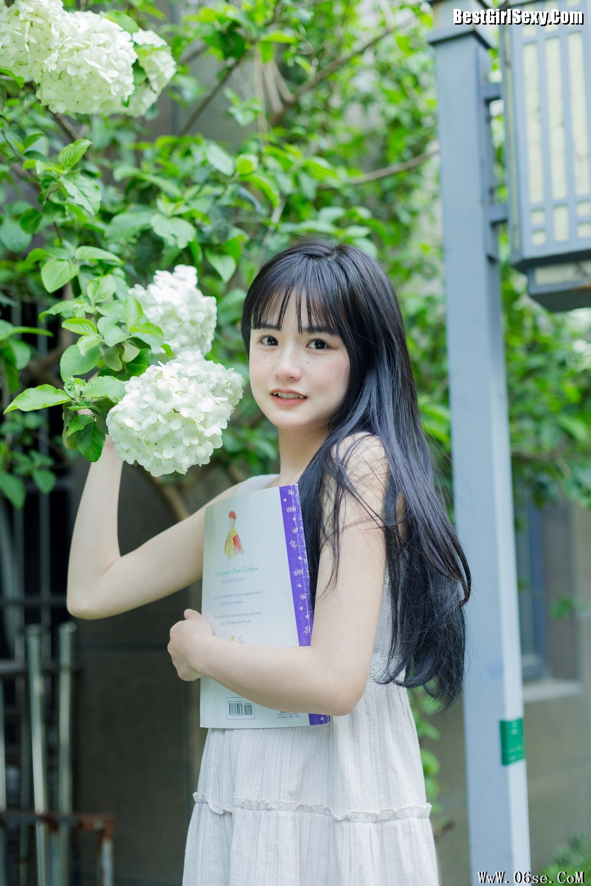 图片[17]-YiTuYu艺图语 Vol.4045 Xiao Yi Mei Mei Cute[31P]-六色网