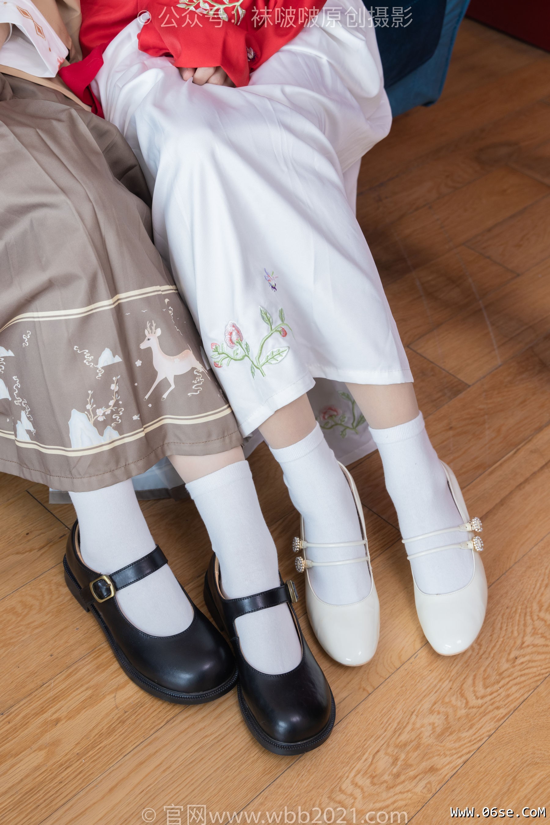 图片[104]-BoBoSocks袜啵啵 No.400 奶油&甜甜圈 -两双高跟鞋、白棉袜、肉丝[158P]-六色网