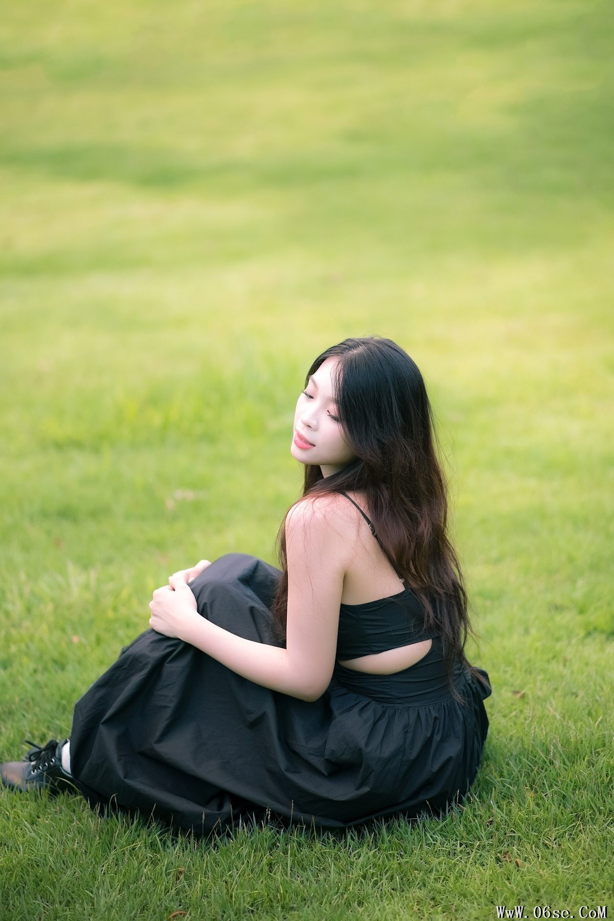图片[30]-YiTuYu艺图语 Vol.4944 Xiao Qiu[33P]-六色网