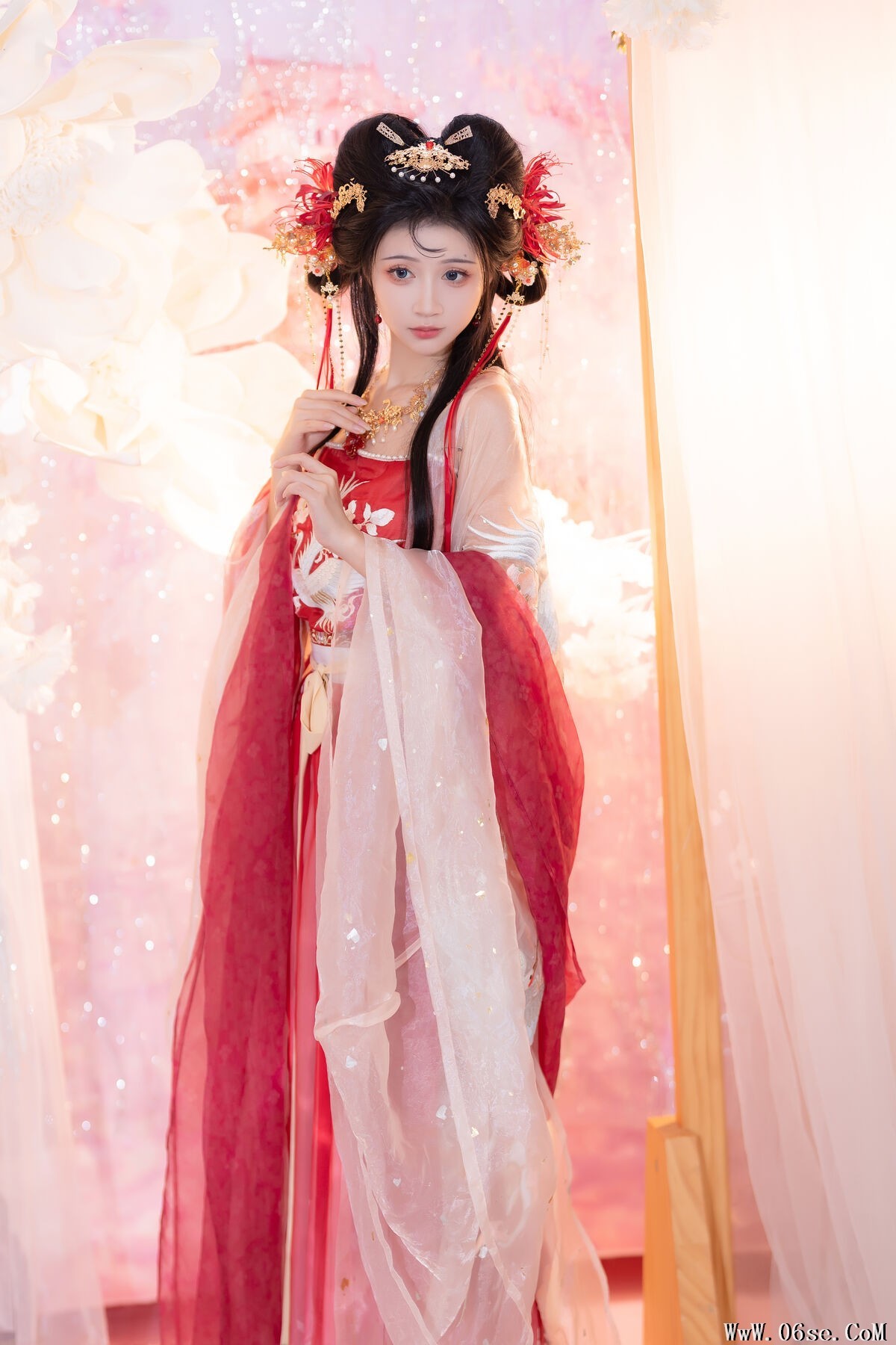 图片[18]-YiTuYu艺图语 Vol.7642 Qi Luo Sheng De Xiao Su Su[25P]-六色网