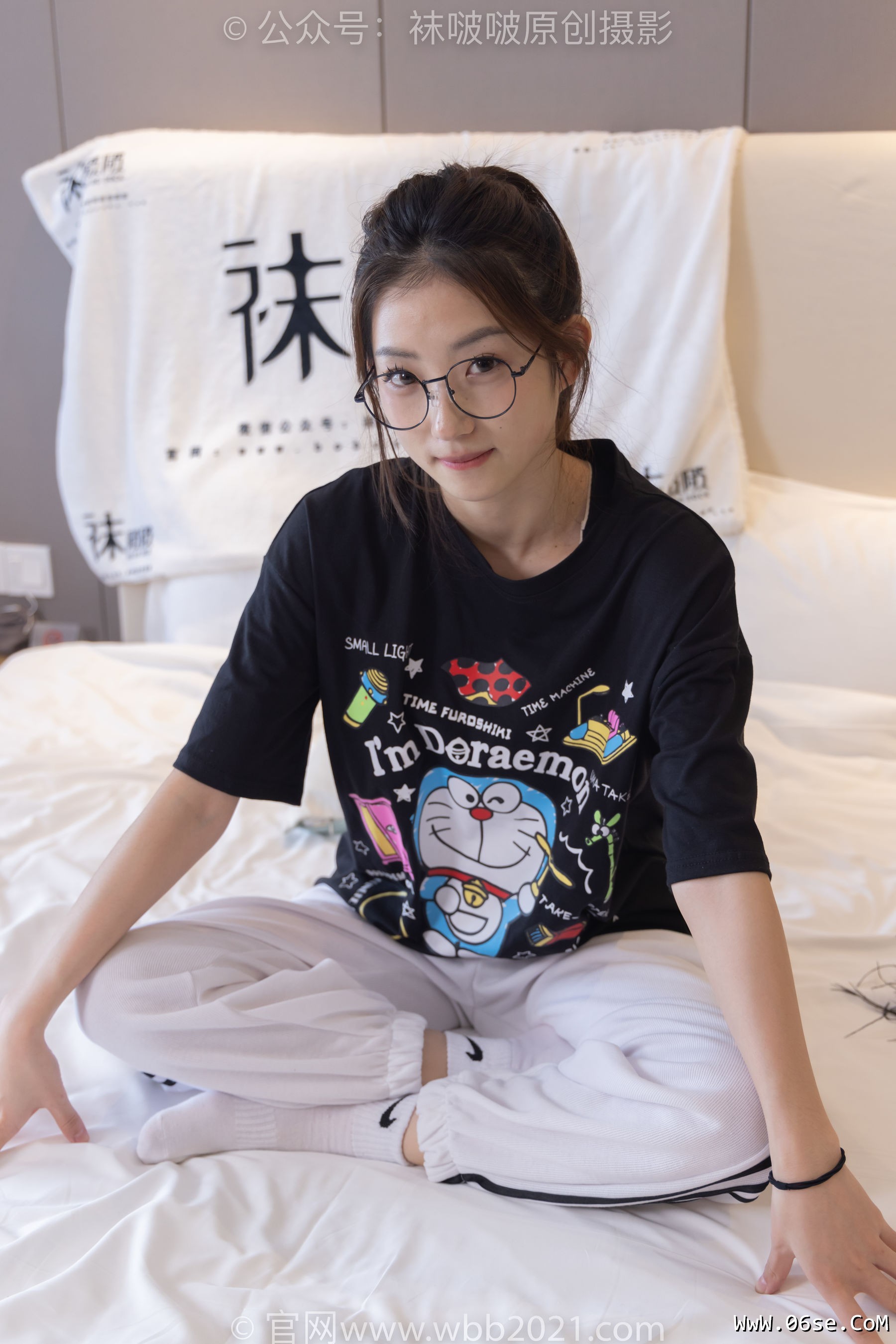 图片[20]-BoBoSocks袜啵啵 No.382 小沫 -板鞋、白棉袜[143P]-六色网