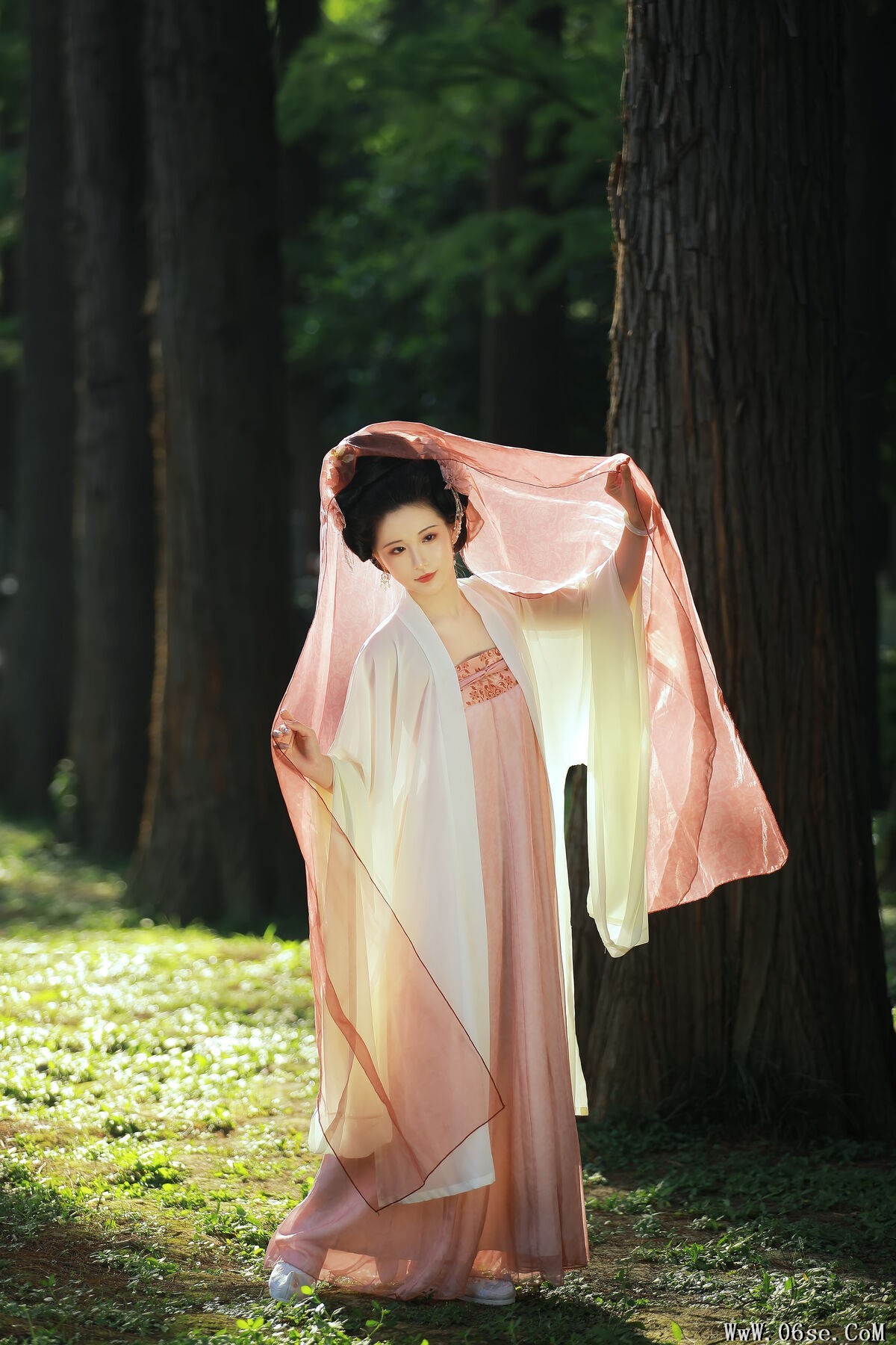 图片[10]-YiTuYu艺图语 Vol.6853 Ruan Yu[24P]-六色网