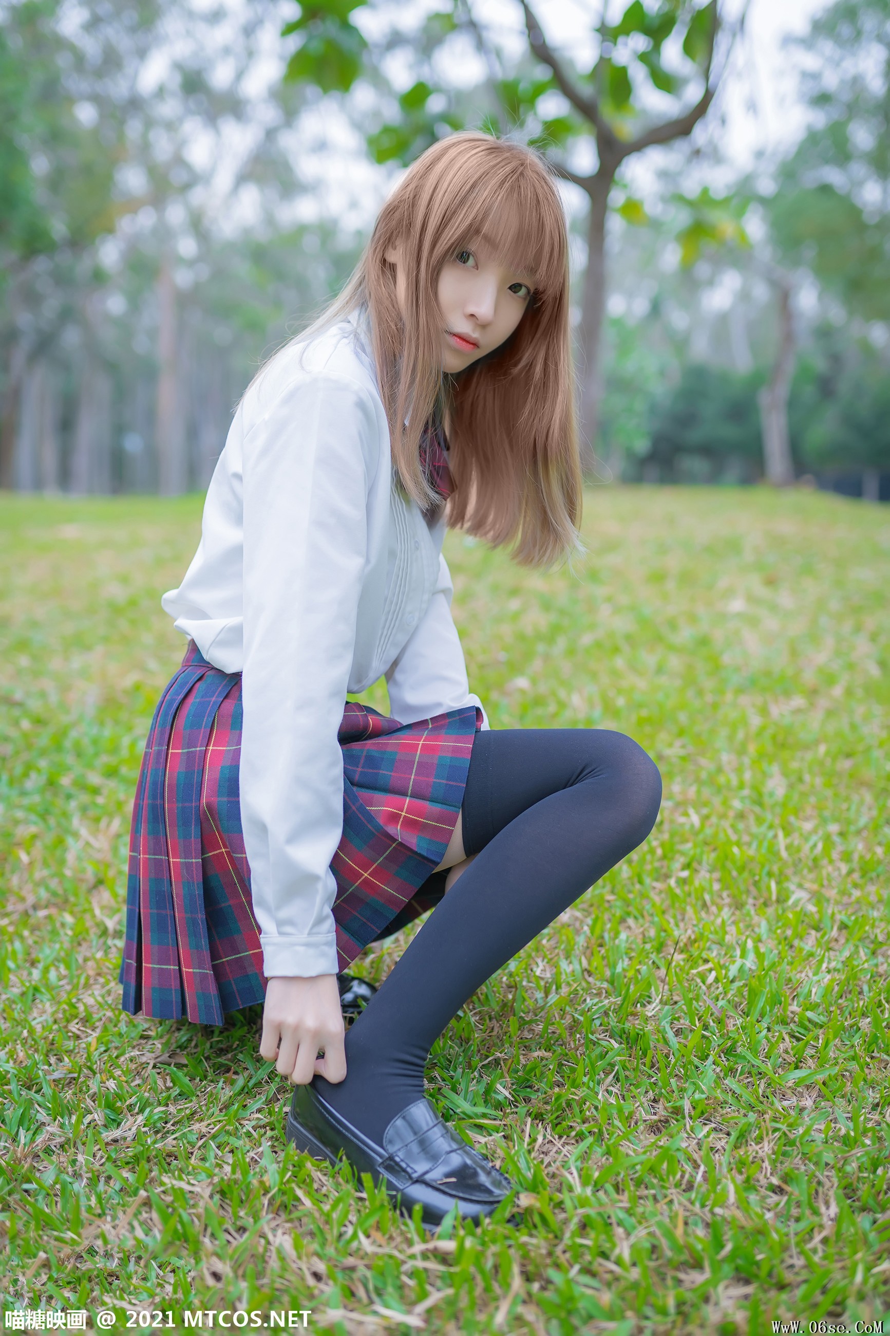 图片[30]-喵糖映画 VOL.388 户外制服[38P／108MB]-六色网
