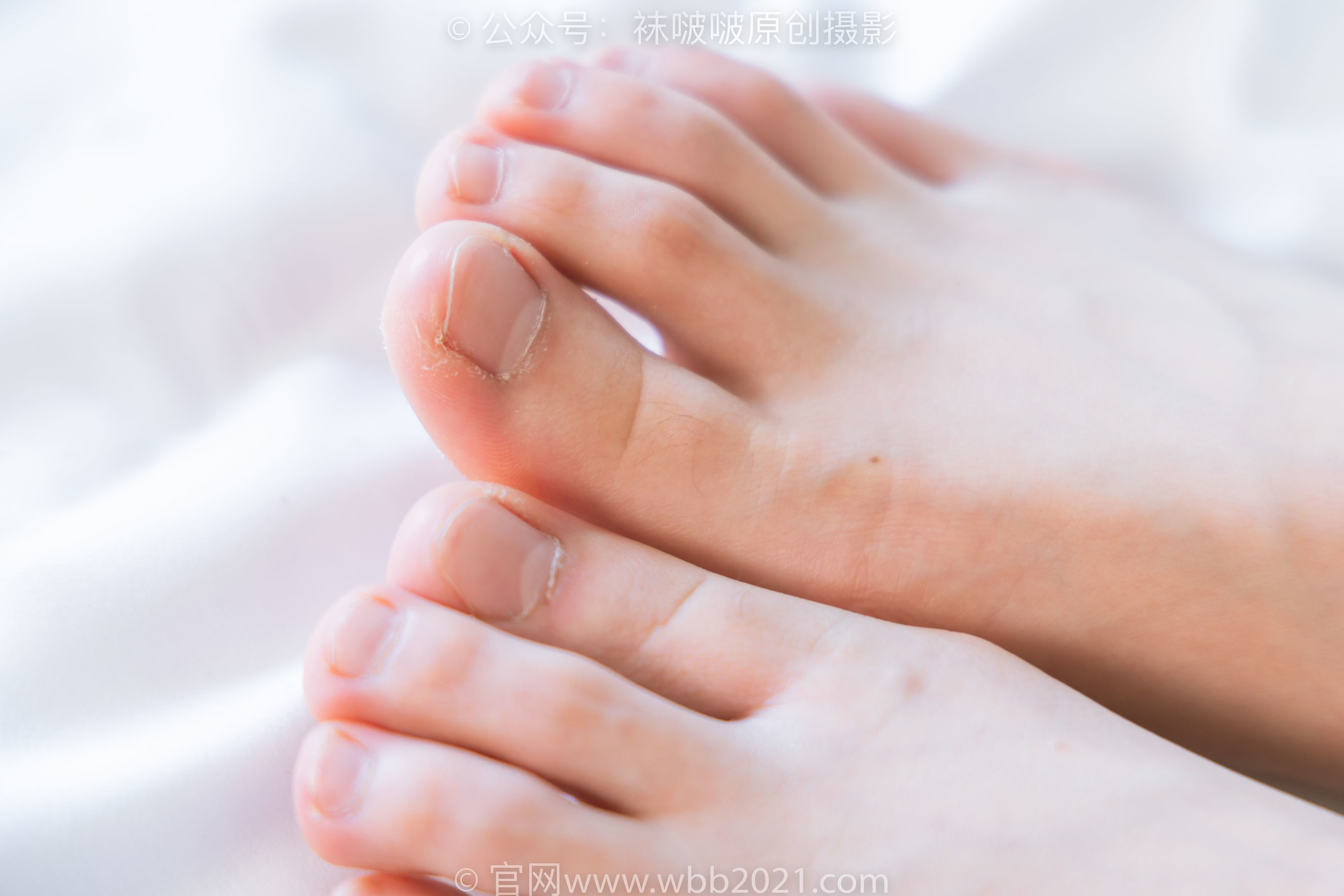 图片[47]-BoBoSocks袜啵啵 No.246 小沫 -高跟鞋、绿色丝袜、短肉丝、短黑丝、裸足、ol制服[140P]-六色网