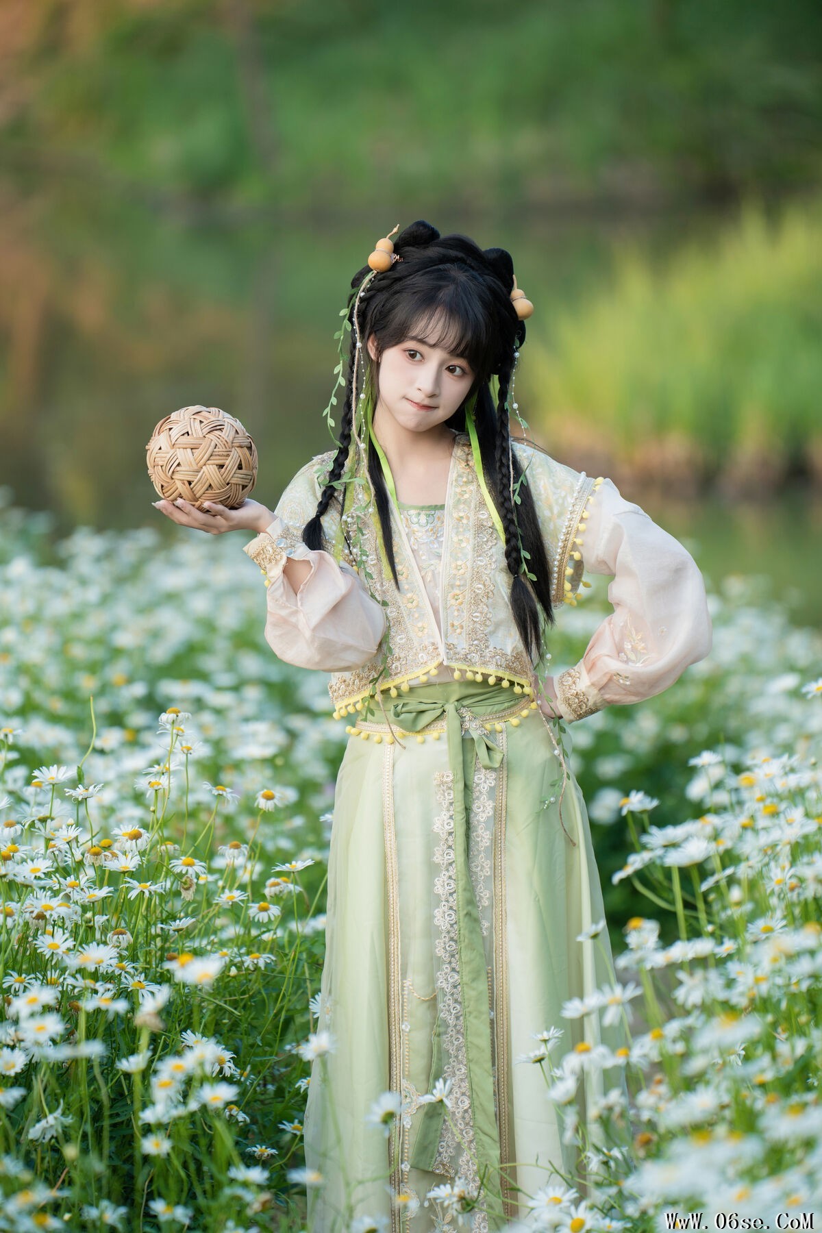 图片[4]-YiTuYu艺图语 Vol.7299 Xia Yu Xiao Nian[25P]-六色网