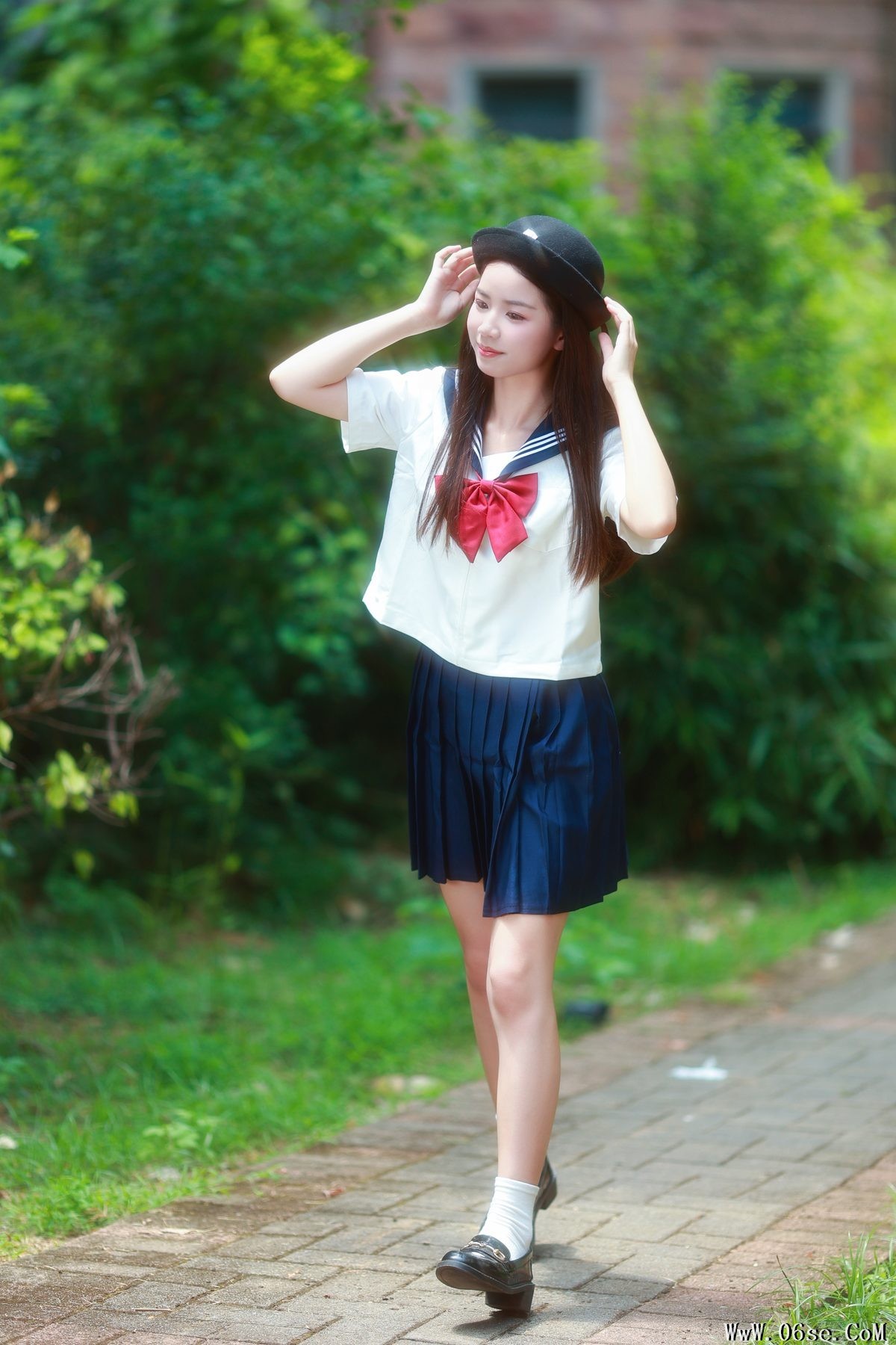 图片[22]-YiTuYu艺图语 Vol.5244 Xiao Du Tong Xue[36P]-六色网
