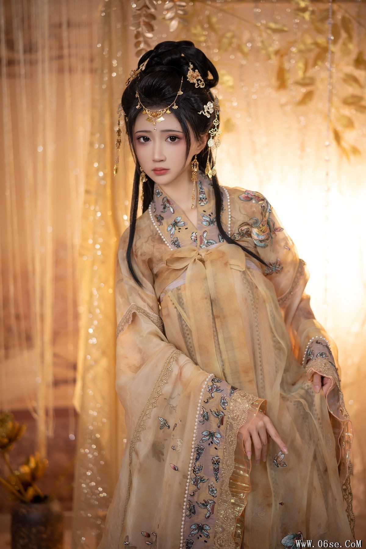 图片[20]-YiTuYu艺图语 Vol.3275 Qi Luo Sheng De Xiao Su Su[29P]-六色网