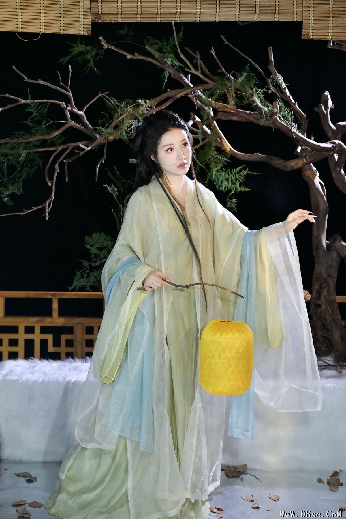图片[18]-YiTuYu艺图语 Vol.6834 Ni De San San[21P]-六色网