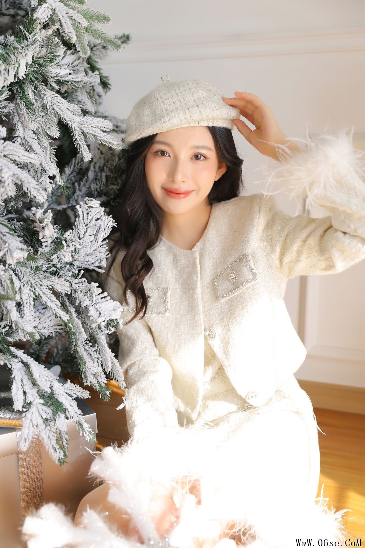 图片[21]-YiTuYu艺图语 Vol.3231 Yi Xin Doris[36P]-六色网