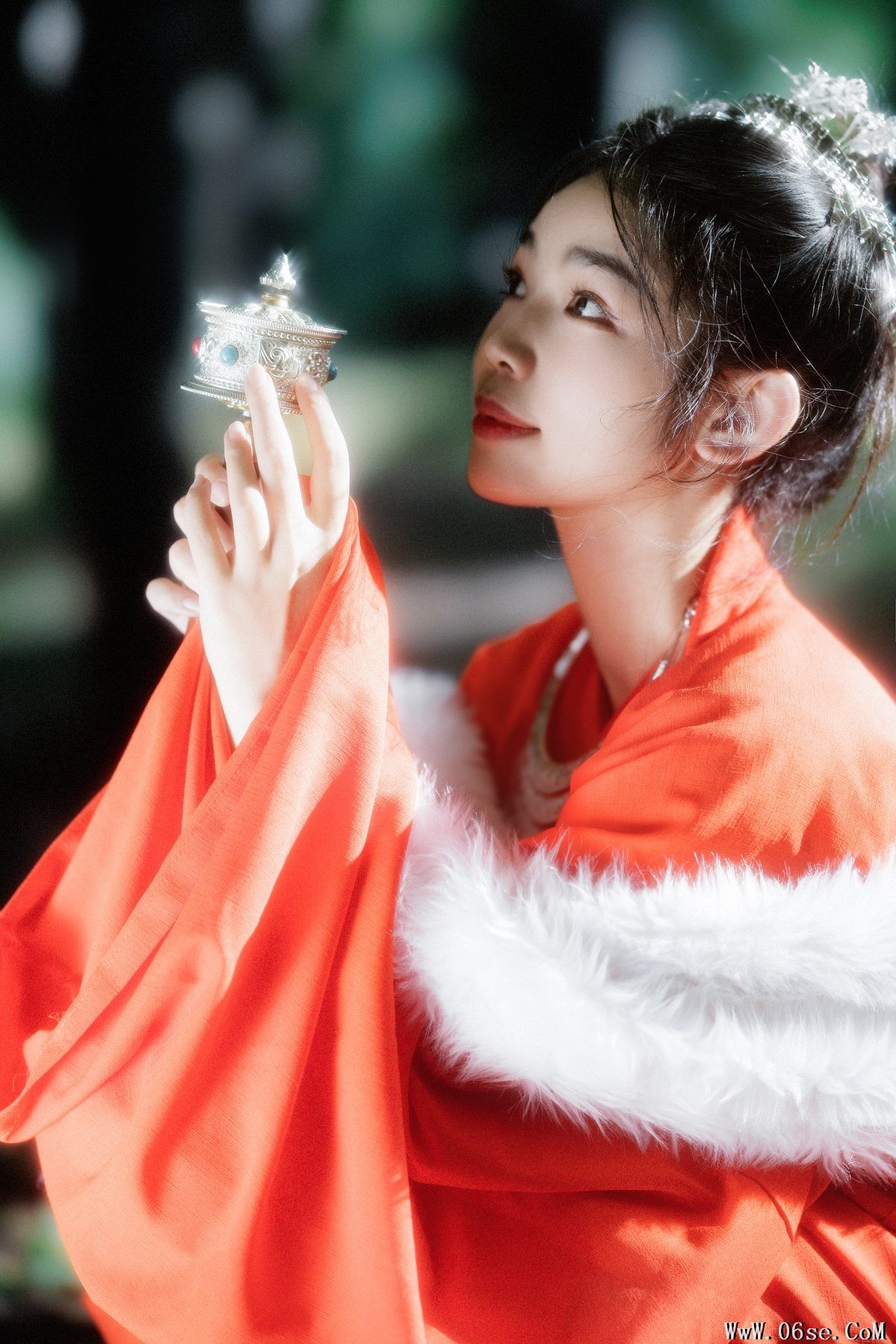 图片[16]-YiTuYu艺图语 Vol.5687 Zhou Xin[24P]-六色网