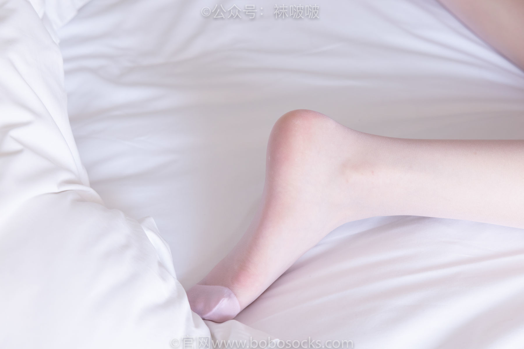 图片[103]-BoBoSocks袜啵啵 No.043 小甜豆-圣诞服、平底鞋、高跟鞋、白色渔网袜[164P]-六色网