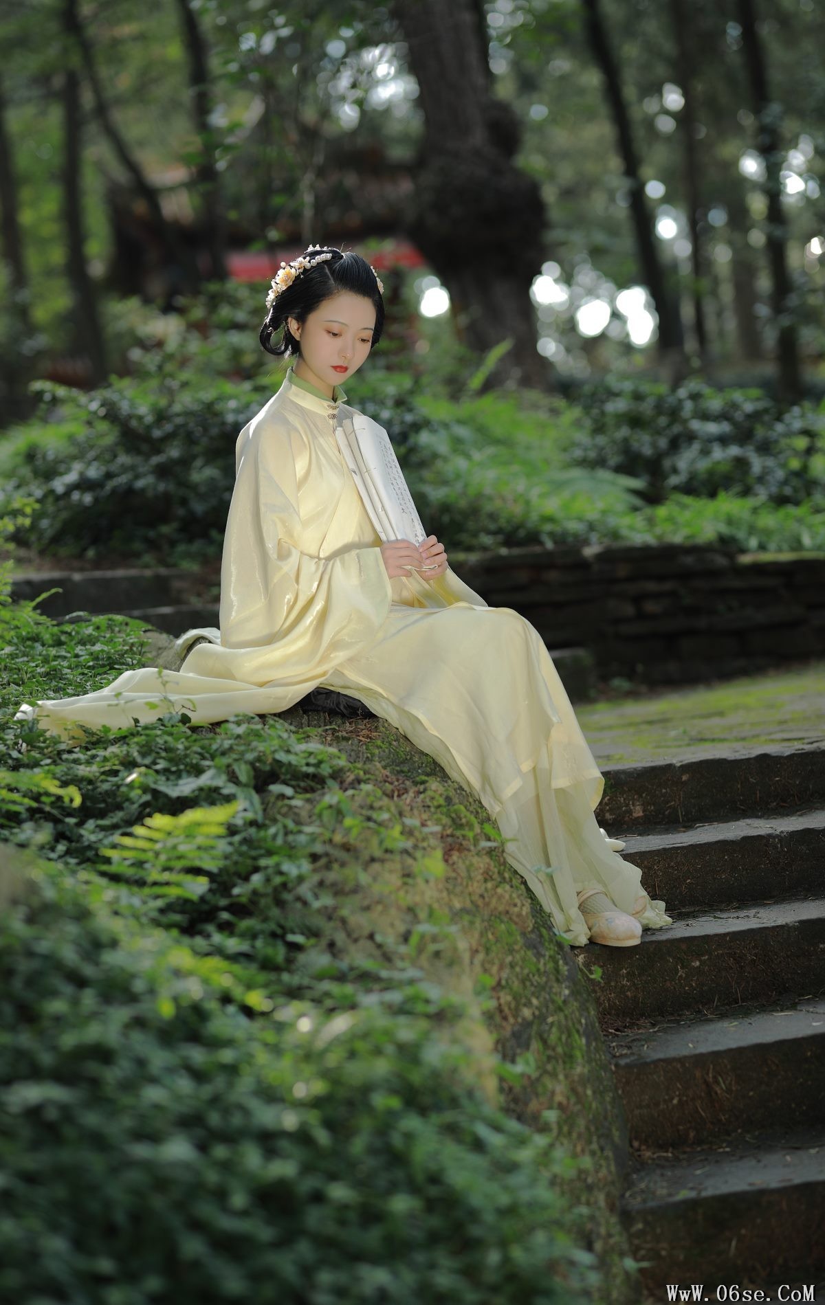 图片[36]-YiTuYu艺图语 Vol.3099 YunFleur[41P]-六色网