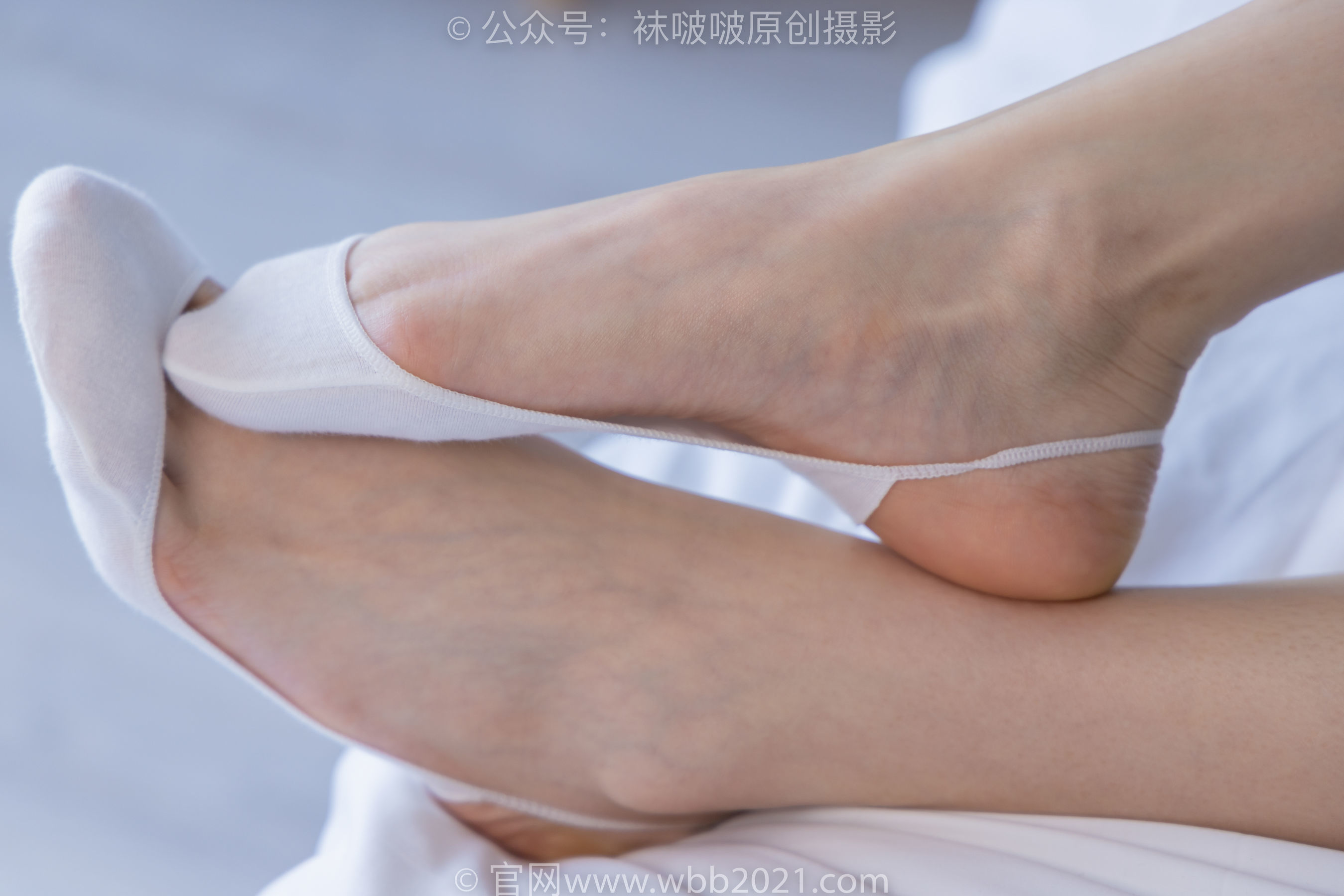 图片[22]-BoBoSocks袜啵啵 No.413 芝士 -高跟鞋、白色吊带船袜、银行制服[145P]-六色网