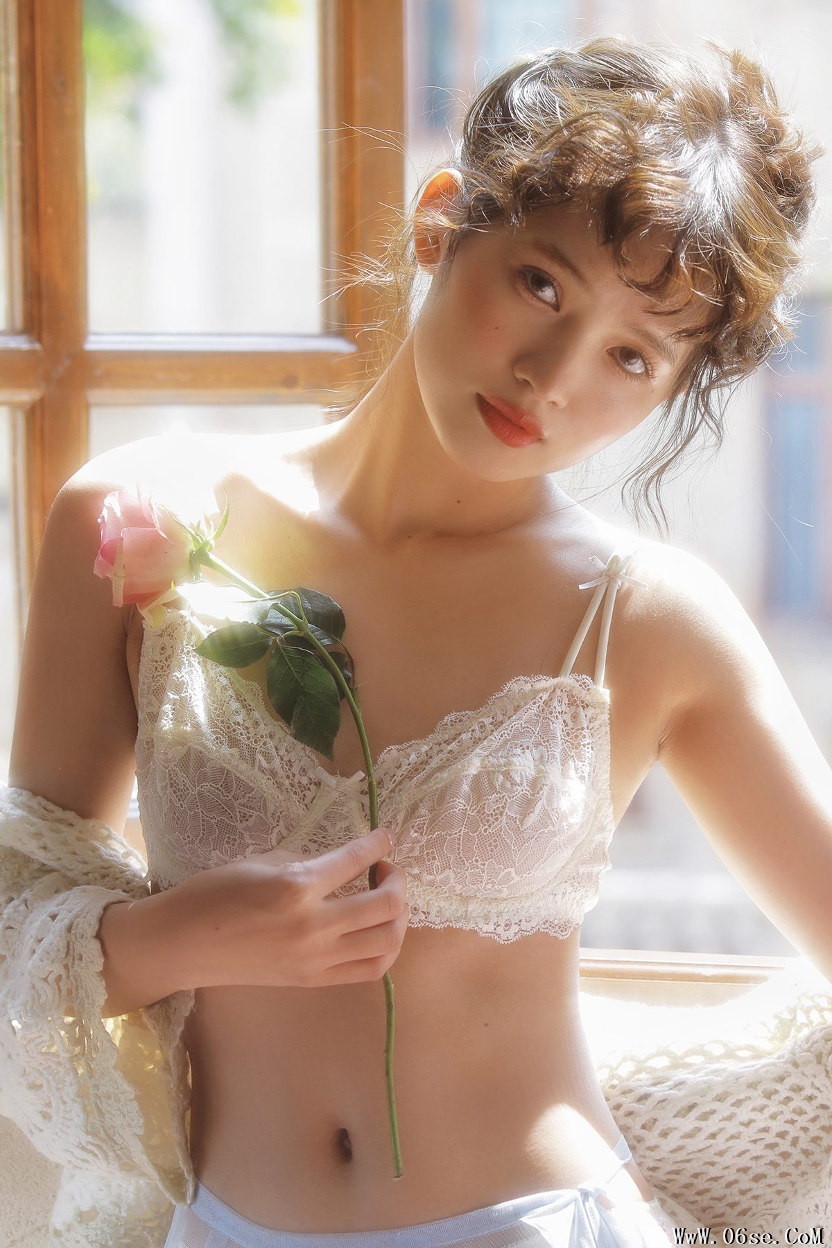 YiTuYu艺图语 Vol.4254 Xia Shi Ha Ha Jiang[35P]-六色网