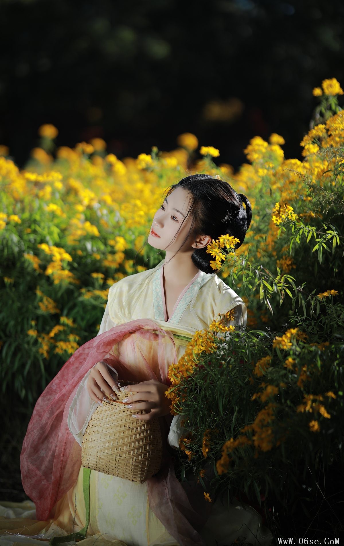 图片[22]-YiTuYu艺图语 Vol.3343 Xiao E Jiang Jiang Jiang[34P]-六色网
