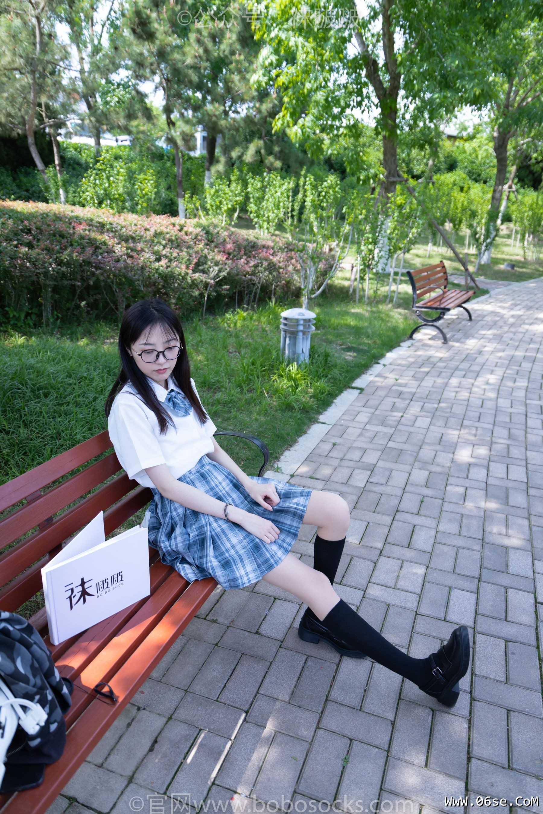 图片[30]-BoBoSocks袜啵啵 No.007 稚予-JK制服、皮鞋、黑色中筒棉袜、肉丝[143P]-六色网