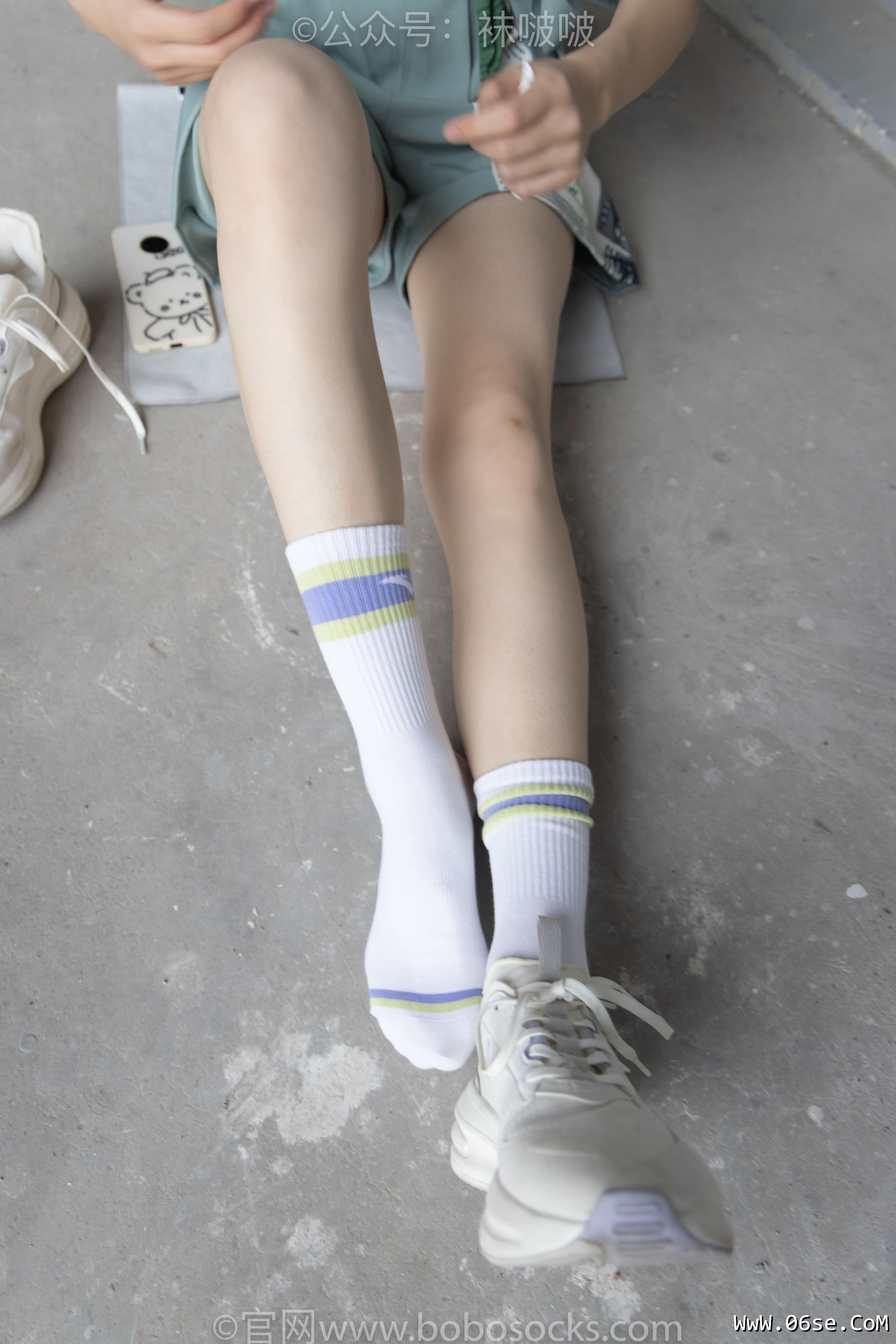 图片[52]-BoBoSocks袜啵啵 No.025 熊熊-安踏运动鞋、白色棉袜、裸足[146P]-六色网
