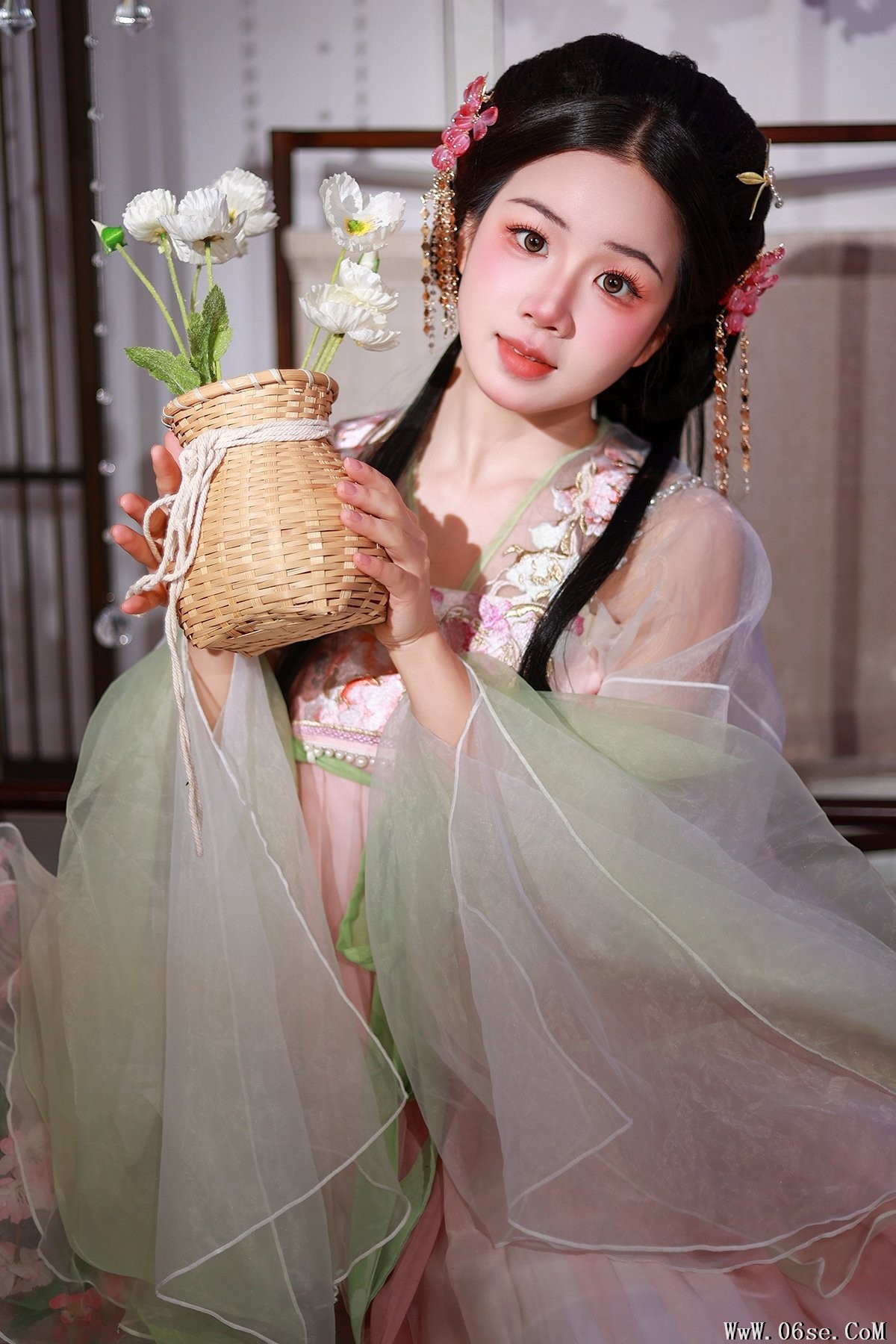 YiTuYu艺图语 Vol.6862 Xiao Du Tong Xue[29P]-六色网