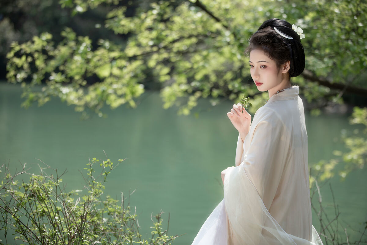 图片[20]-YiTuYu艺图语 Vol.7233 Wei Wei[28P]-六色网