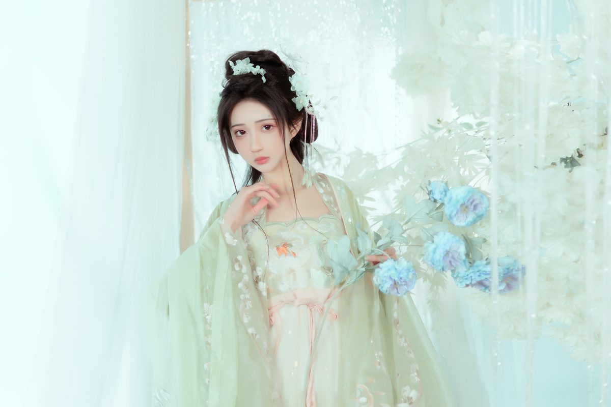 图片[12]-YiTuYu艺图语 Vol.3684 Qi Luo Sheng De Xiao Su Su[28P]-六色网