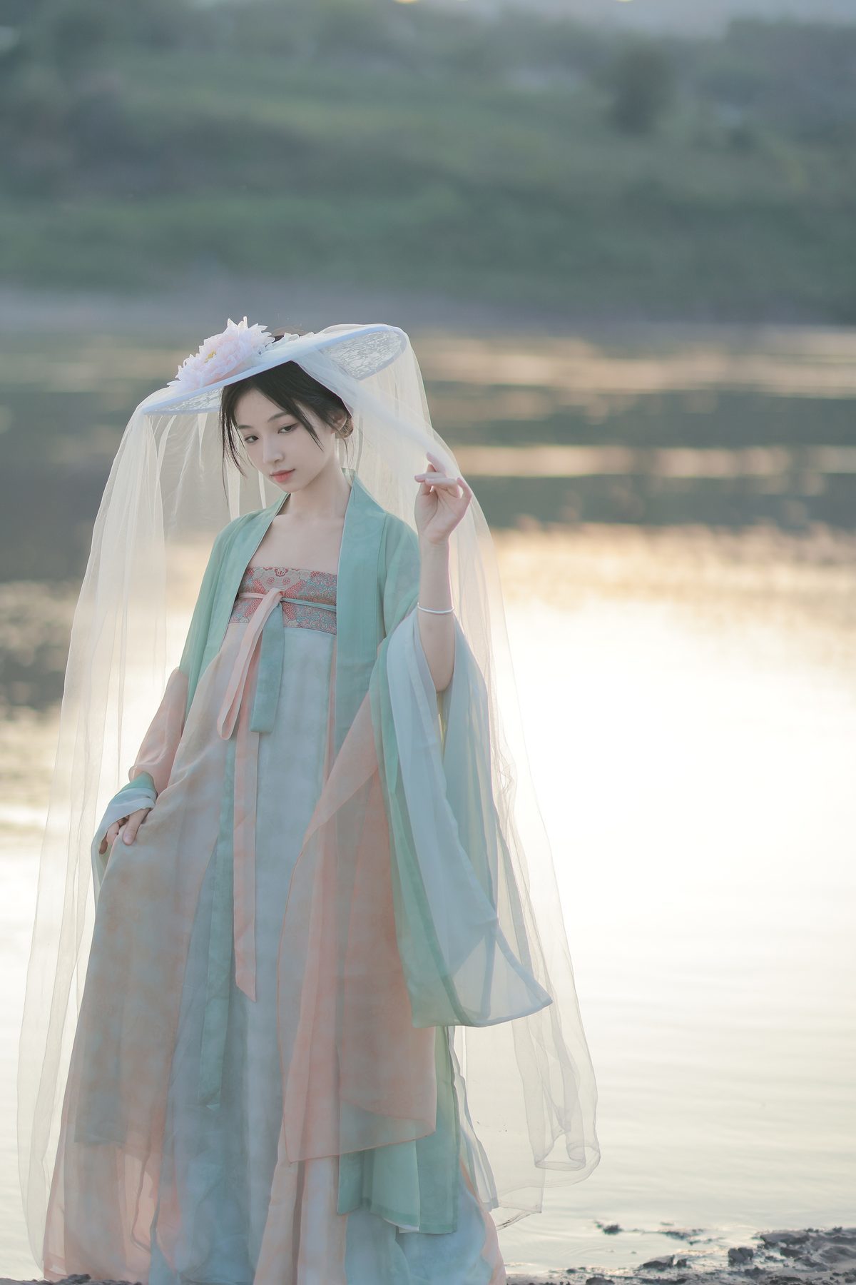 图片[19]-YiTuYu艺图语 Vol.3225 Juan Juan[23P]-六色网