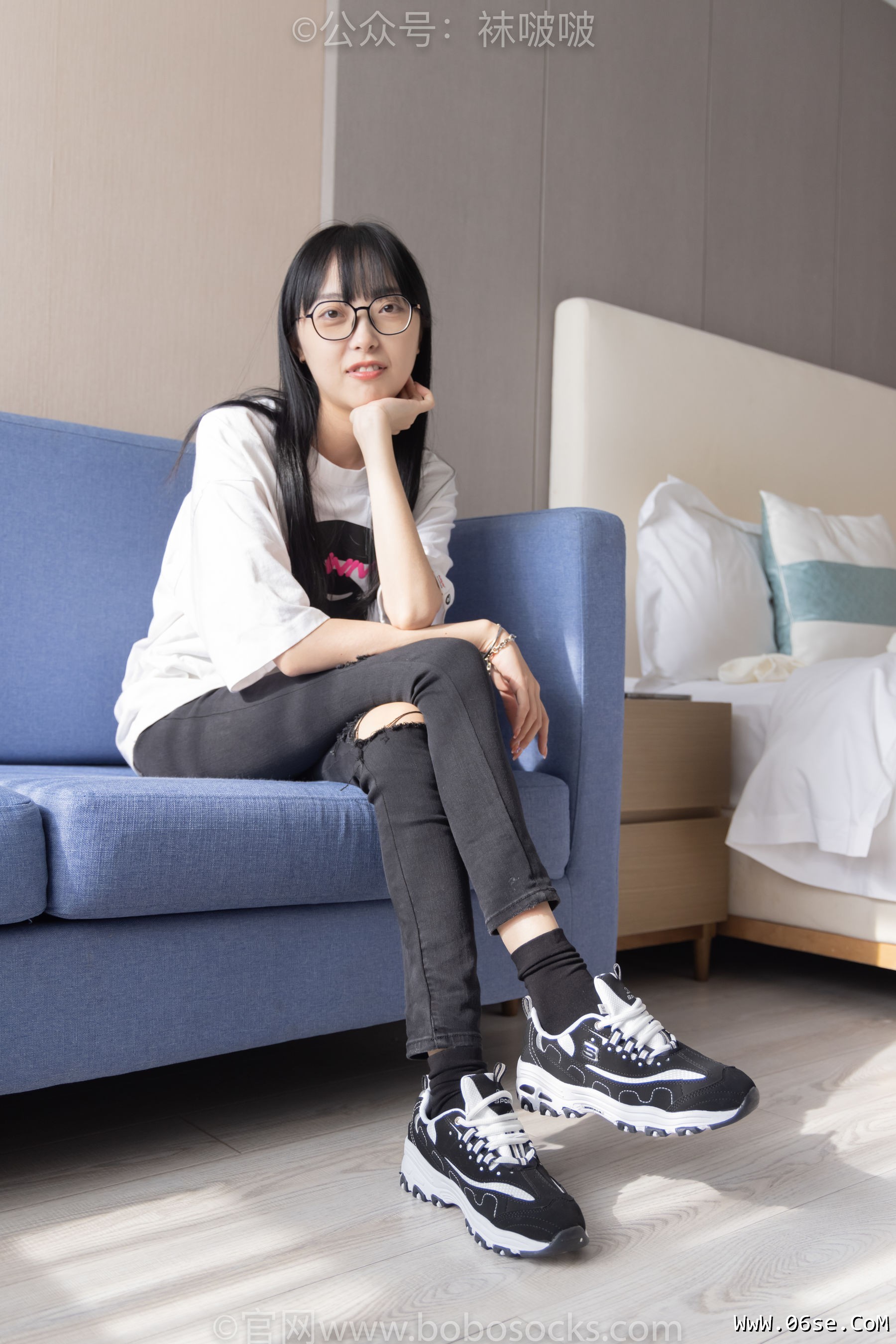 图片[85]-BoBoSocks袜啵啵 No.055 稚予-斯凯奇运动鞋、白棉袜、黑棉袜[139P]-六色网
