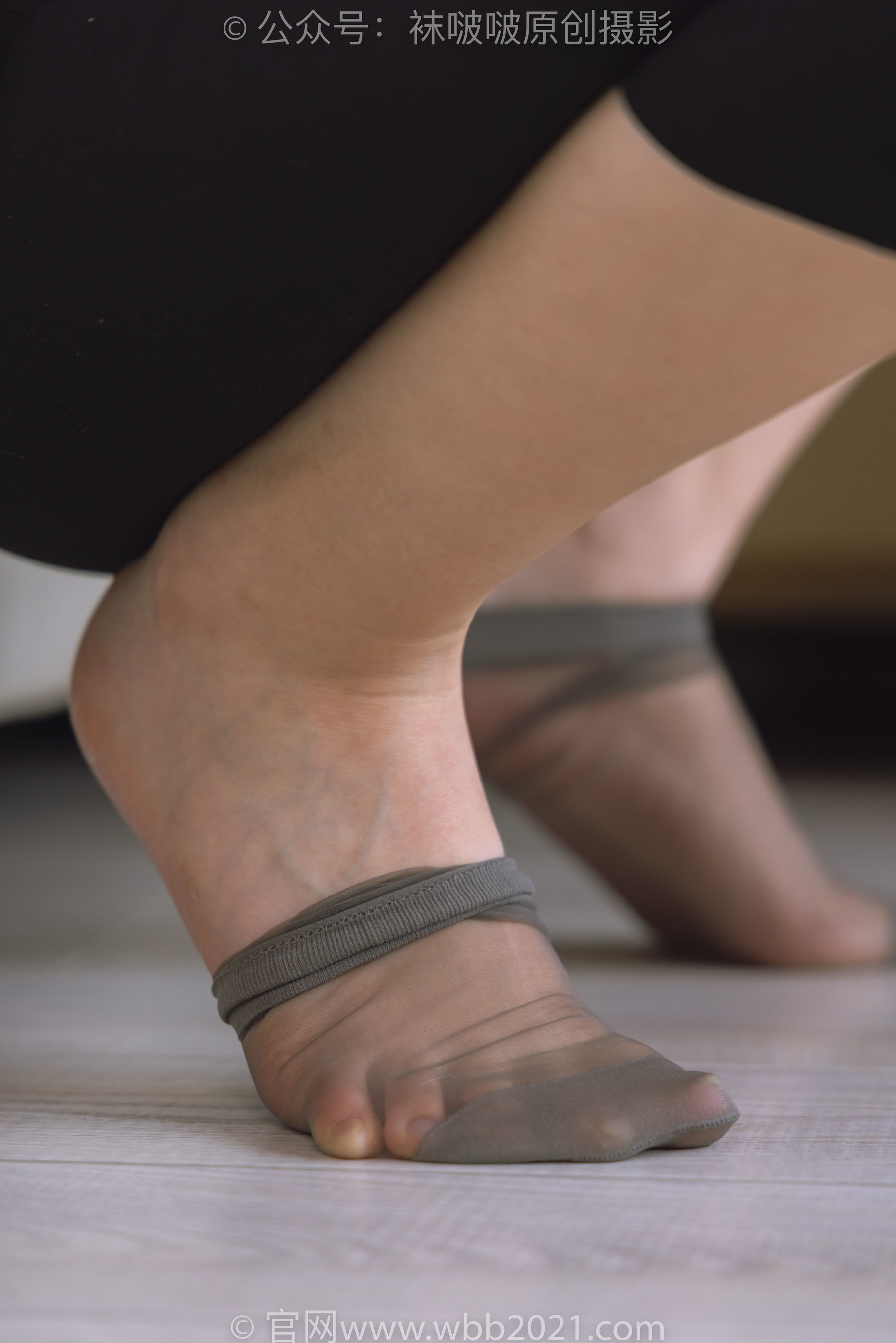 图片[162]-BoBoSocks袜啵啵 No.245 小甜豆 -高跟鞋、短灰丝、半蹲镜头较多[299P]-六色网
