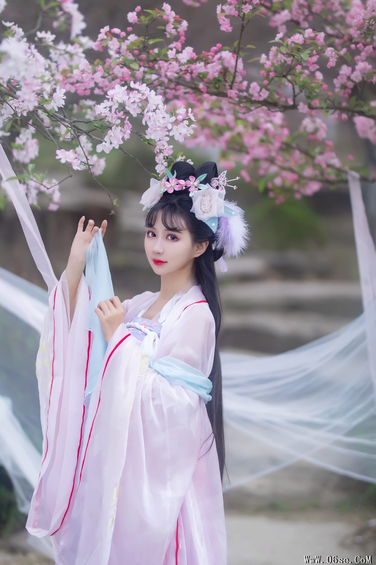 图片[17]-YiTuYu艺图语 Vol.4343 Qi Luo Sheng De Xiao Su Su[29P]-六色网