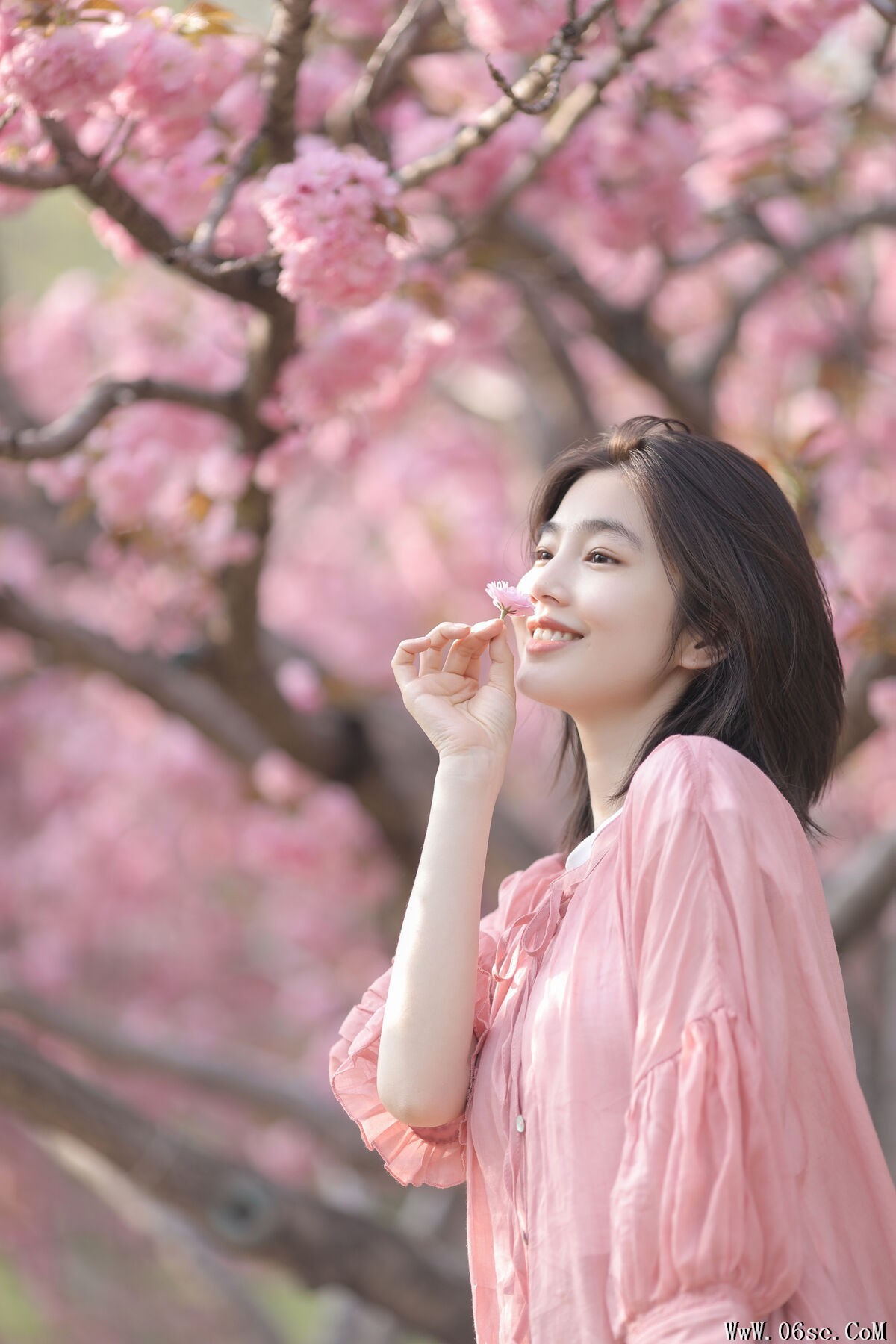 图片[21]-YiTuYu艺图语 Vol.6828 Fan Fan[26P]-六色网