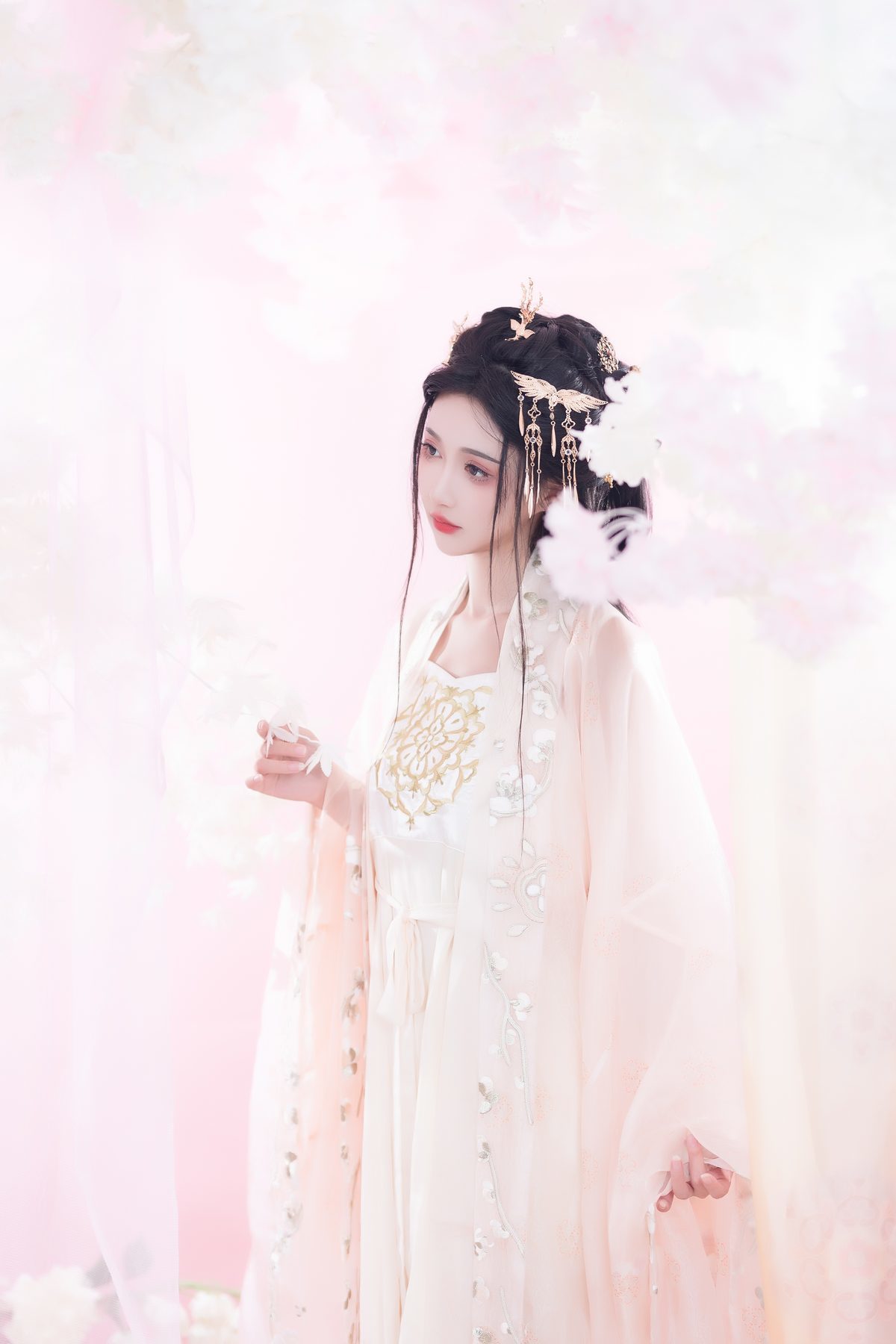 图片[17]-YiTuYu艺图语 Vol.5561 Qi Luo Sheng De Xiao Su Su[28P]-六色网