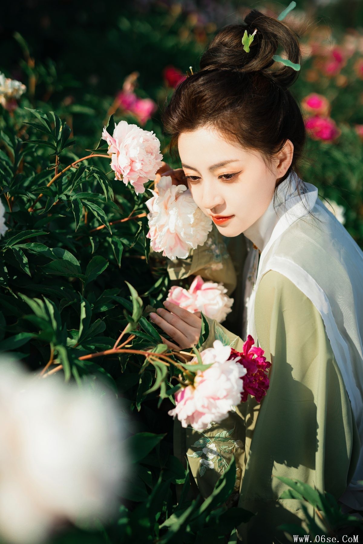 图片[21]-YiTuYu艺图语 Vol.4607 Yi Xuan[58P]-六色网