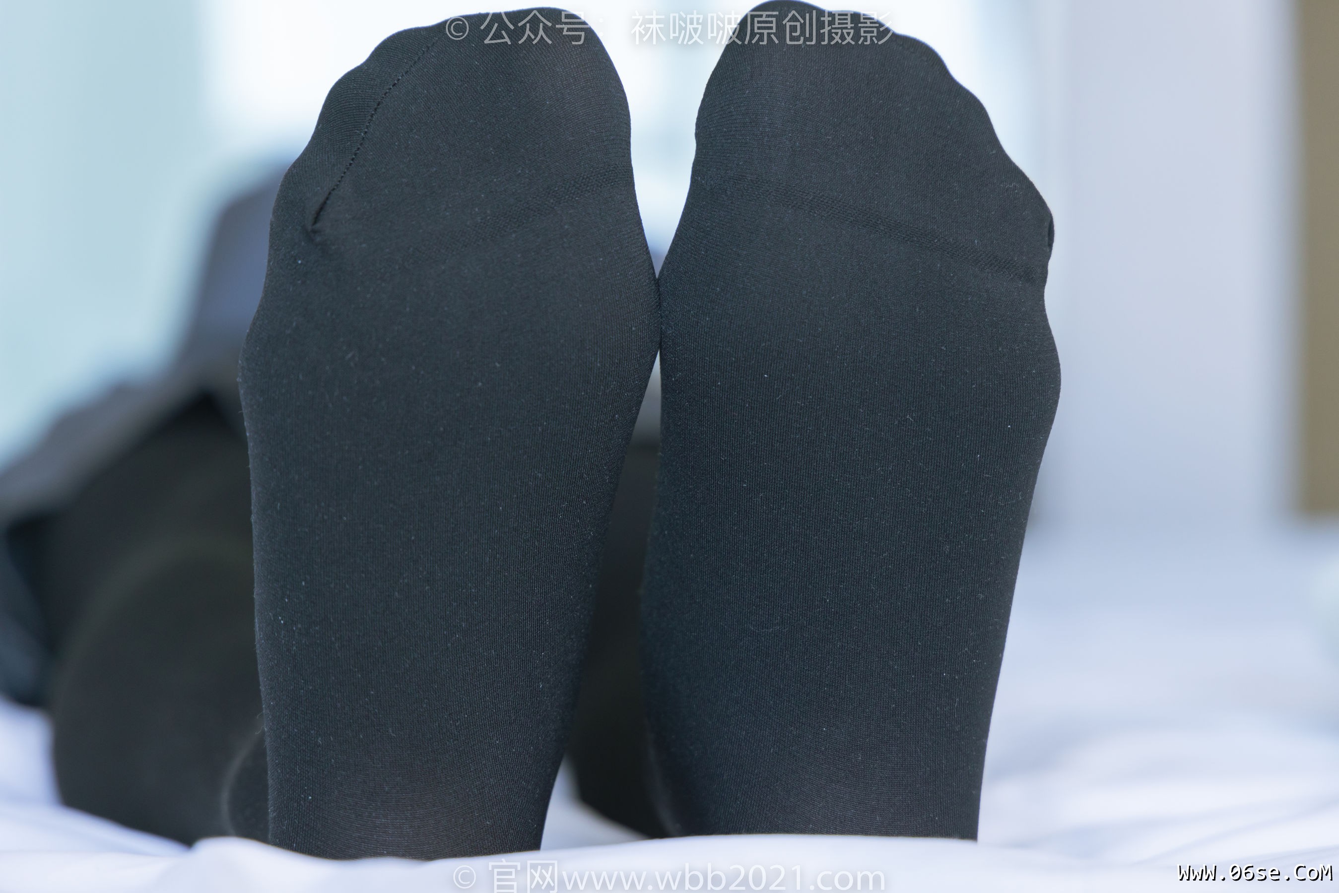 图片[112]-BoBoSocks袜啵啵 No.315 小沫 -平底鞋、厚黑丝、模特穿鞋及丝袜踩玩偶小熊剧情[140P]-六色网