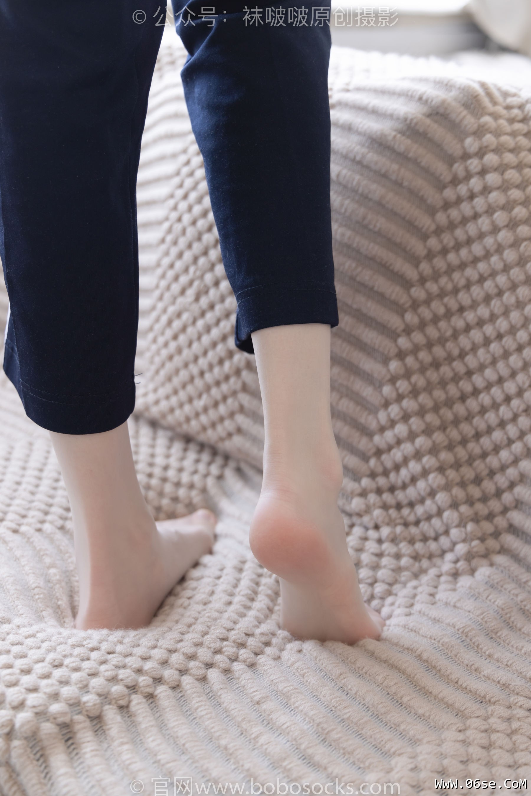图片[25]-BoBoSocks袜啵啵 No.207 稚予 -aj板鞋、白棉袜、油亮白丝、校服裤里丝[140P]-六色网