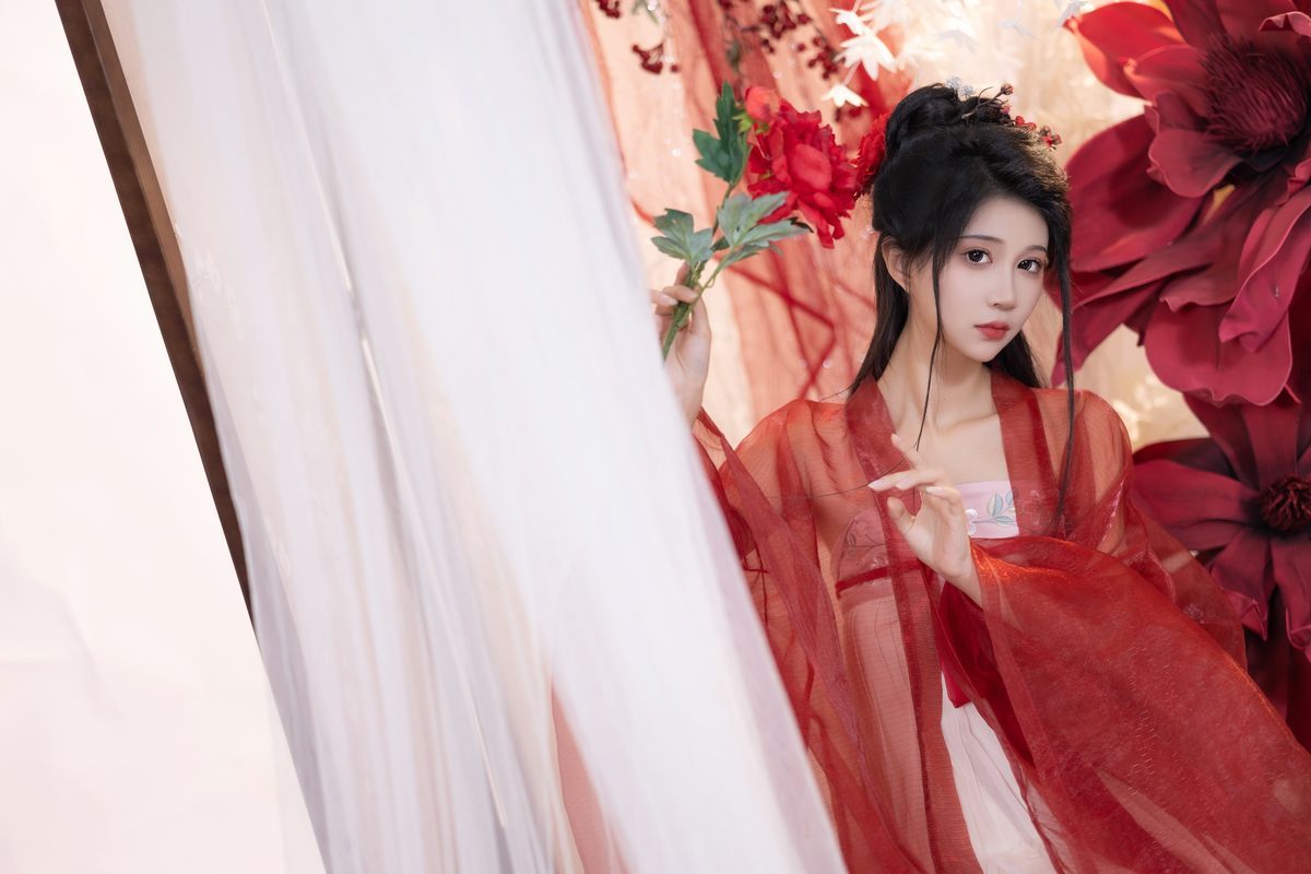 图片[23]-YiTuYu艺图语 Vol.4183 Qi Luo Sheng De Xiao Su Su[30P]-六色网