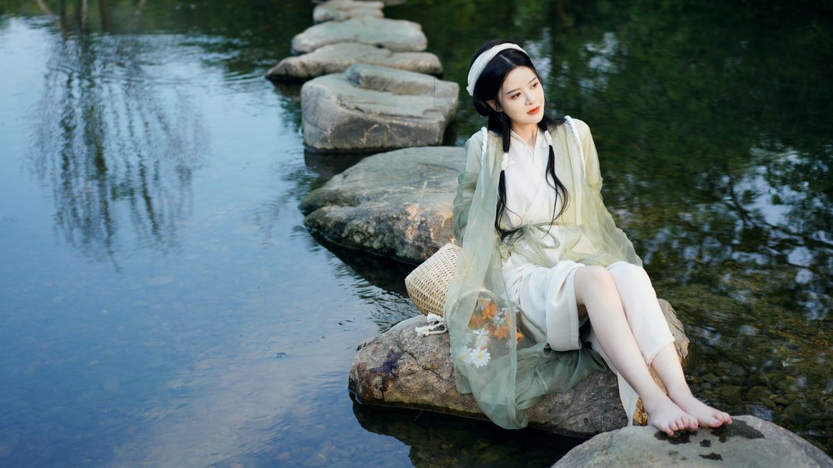 图片[17]-YiTuYu艺图语 Vol.4256 Feng Zai Qi Shi[27P]-六色网