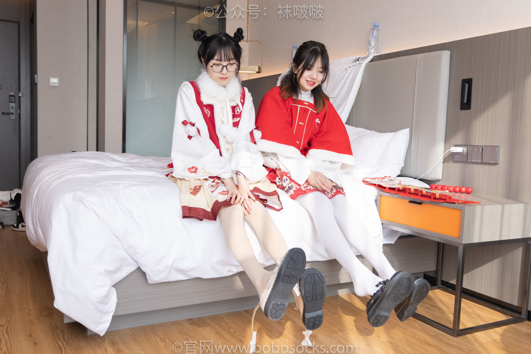 图片[32]-BoBoSocks袜啵啵 No.054 小甜豆与稚予-给大家拜年啦[139P]-六色网