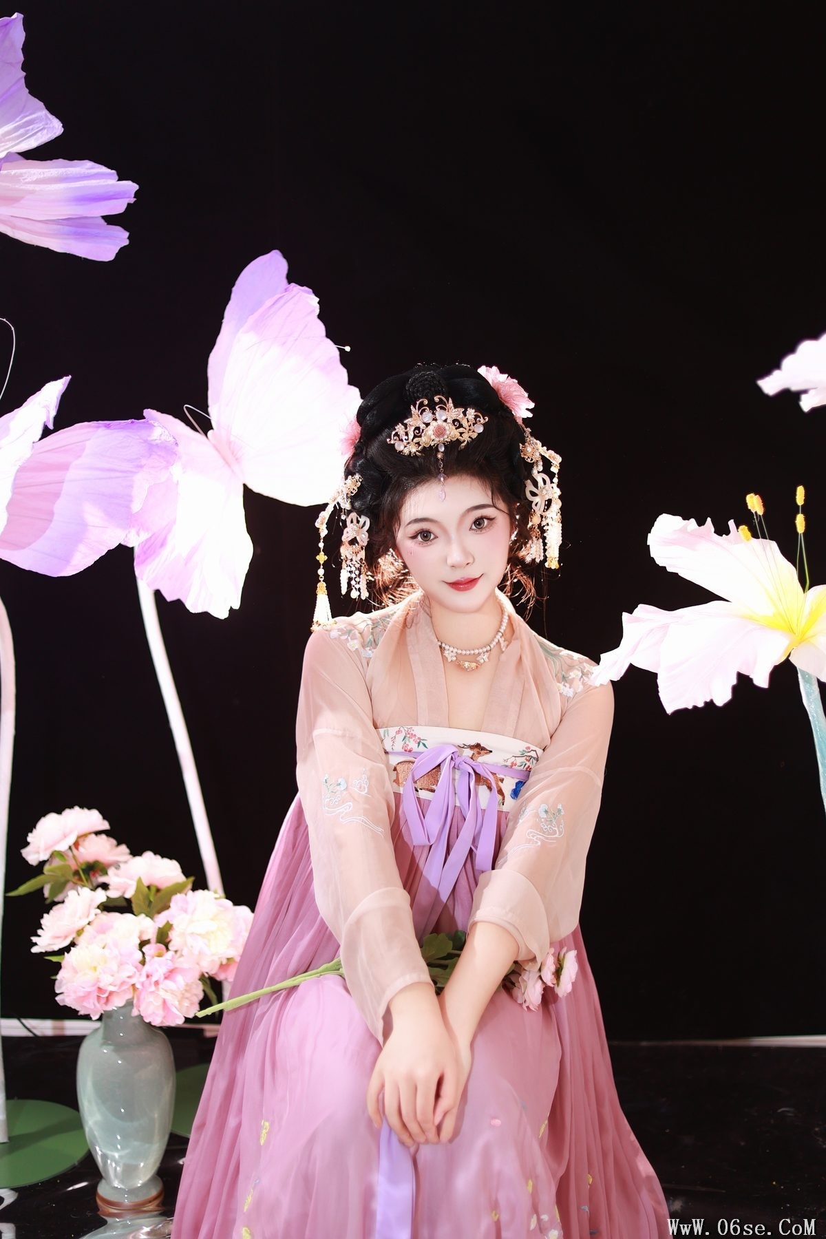 图片[22]-YiTuYu艺图语 Vol.5651 KaiLin Jiang[36P]-六色网